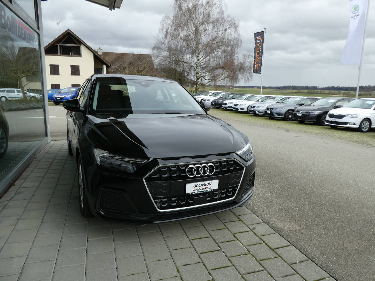 AUDI A1 Sportback 1.0 30 TFSI Advanced Attraction S-Tronic-image-2