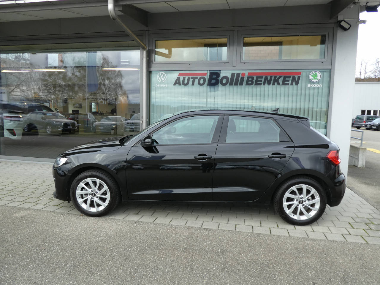 AUDI A1 Sportback 1.0 30 TFSI Advanced Attraction S-Tronic-image-5