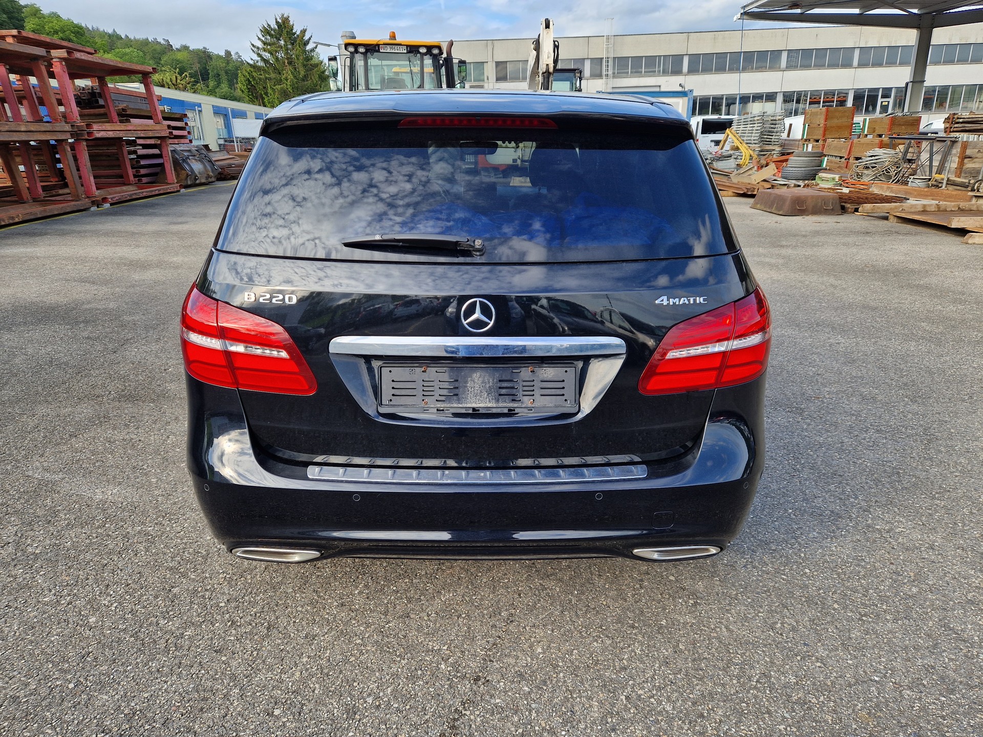 MERCEDES-BENZ B 220 Style 4Matic 7G-DCT-image-1