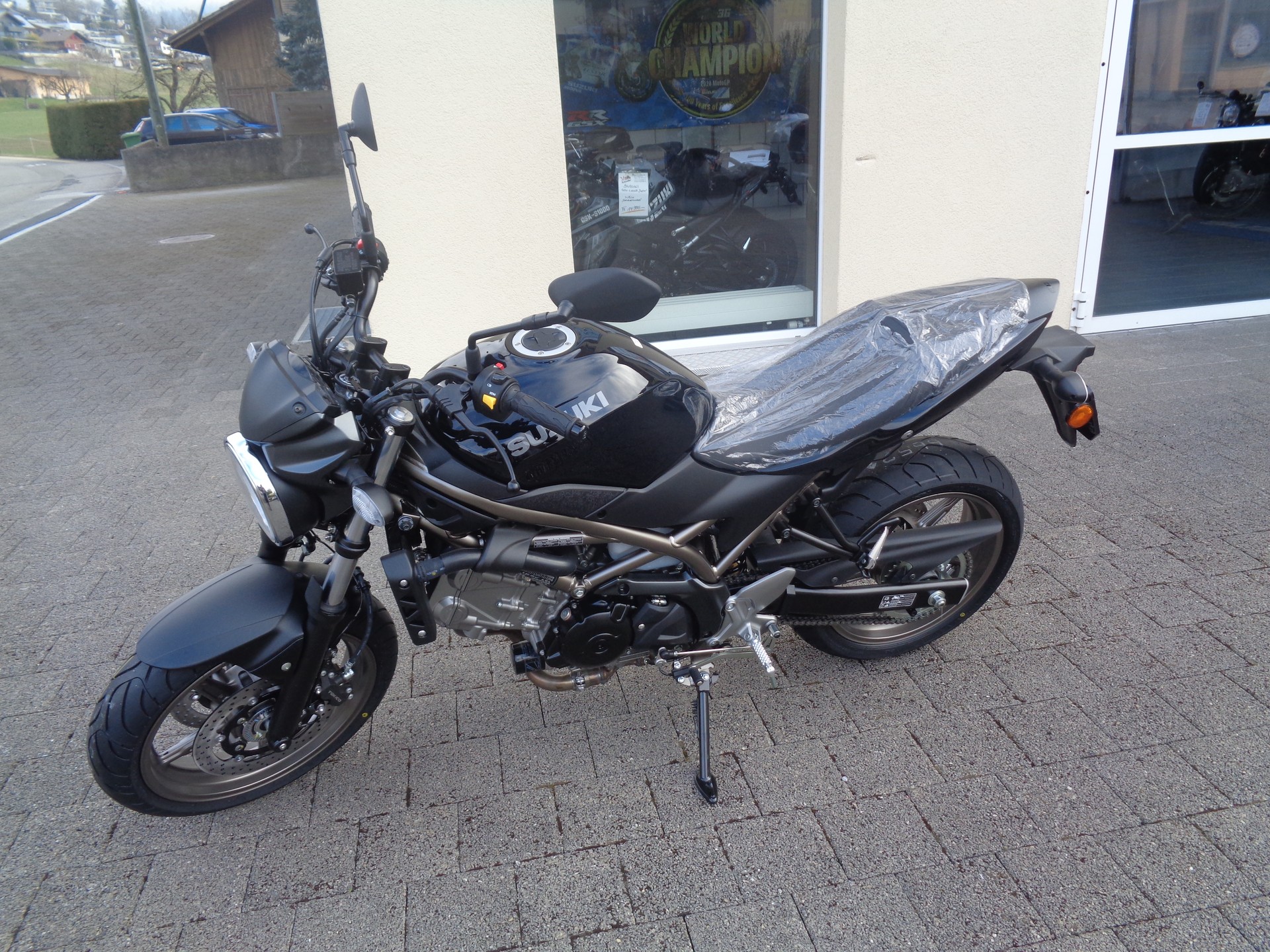 SUZUKI SV 650