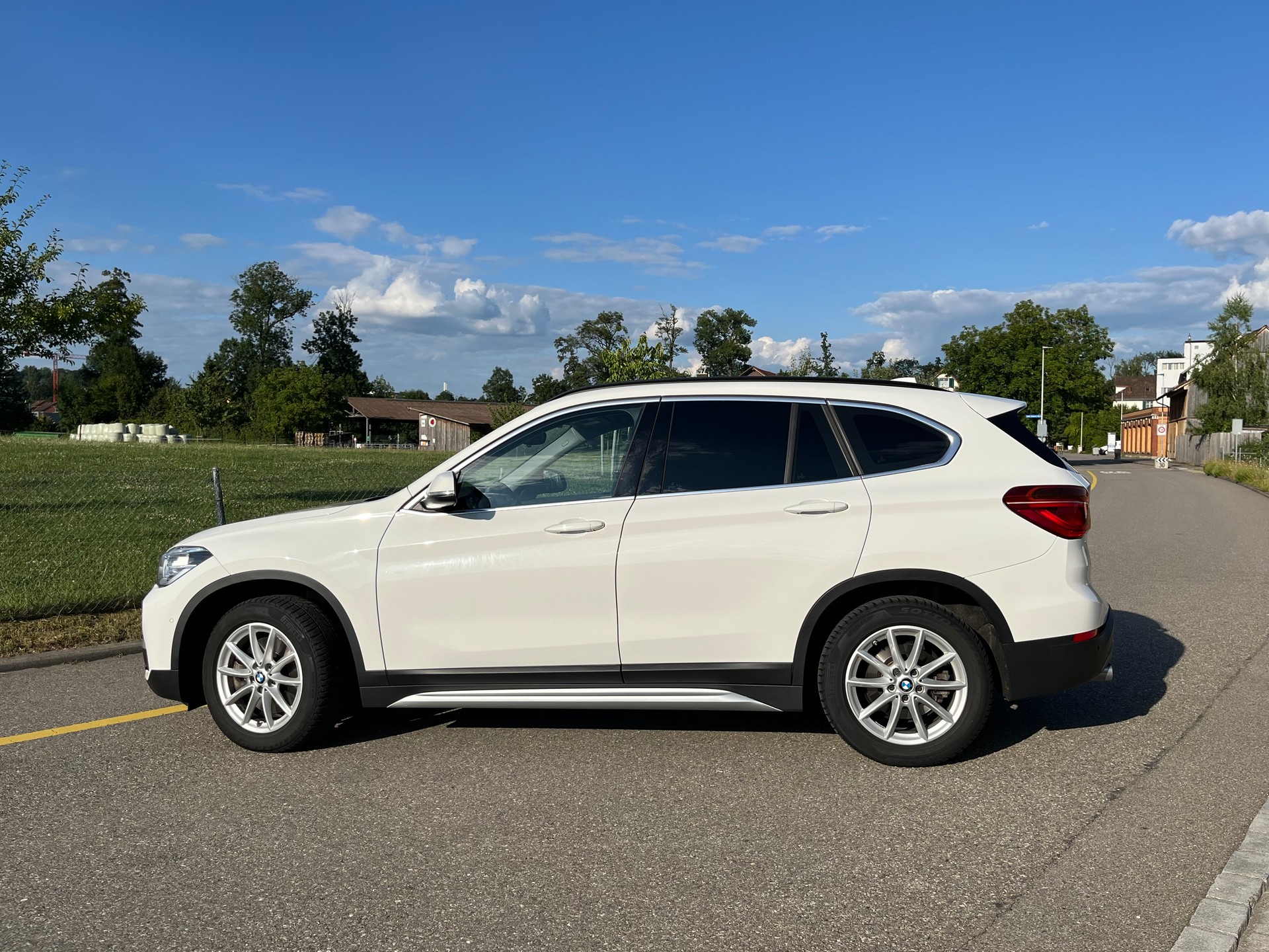 BMW X1 xDrive 20d xLine Steptronic-image-2