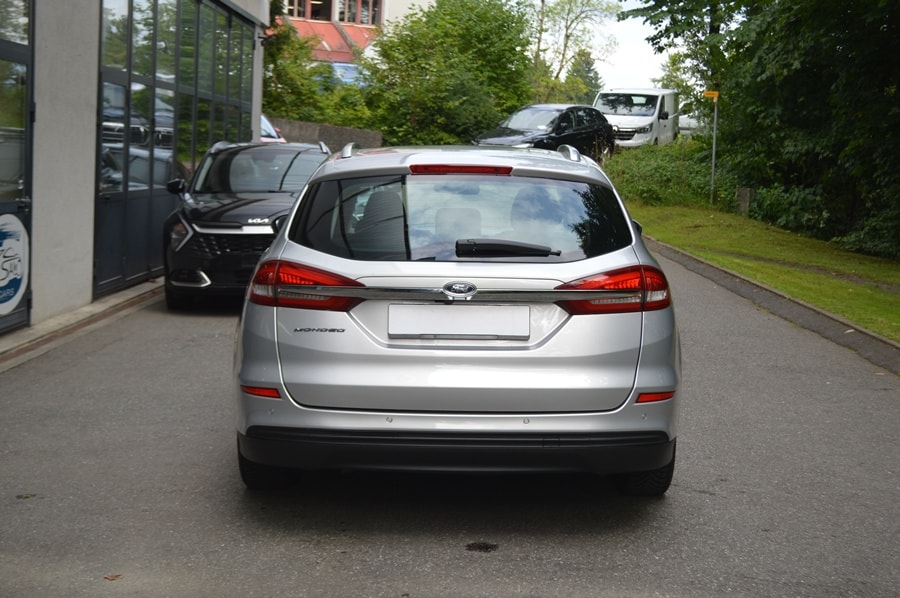 FORD Mondeo 2.0 TDCi Trend Automatik-image-12