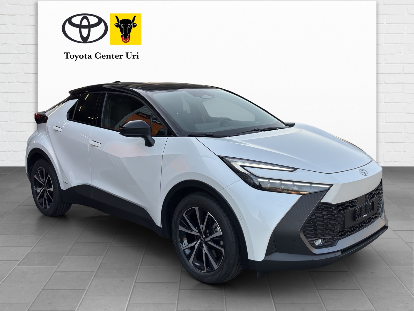 TOYOTA C-HR 2.0 HSD CVT Trend 4WD-showroom-element-3