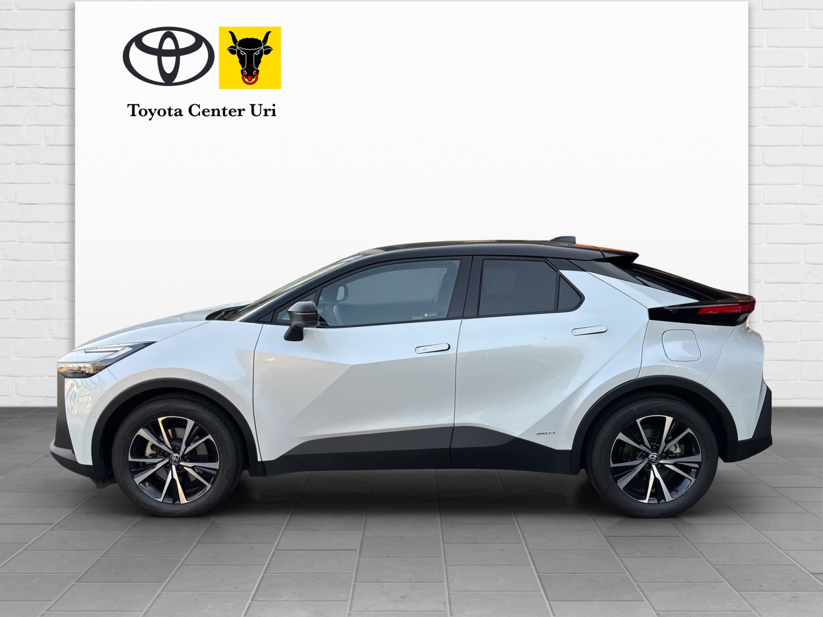 TOYOTA C-HR 2.0 HSD CVT Trend 4WD-showroom-element-1