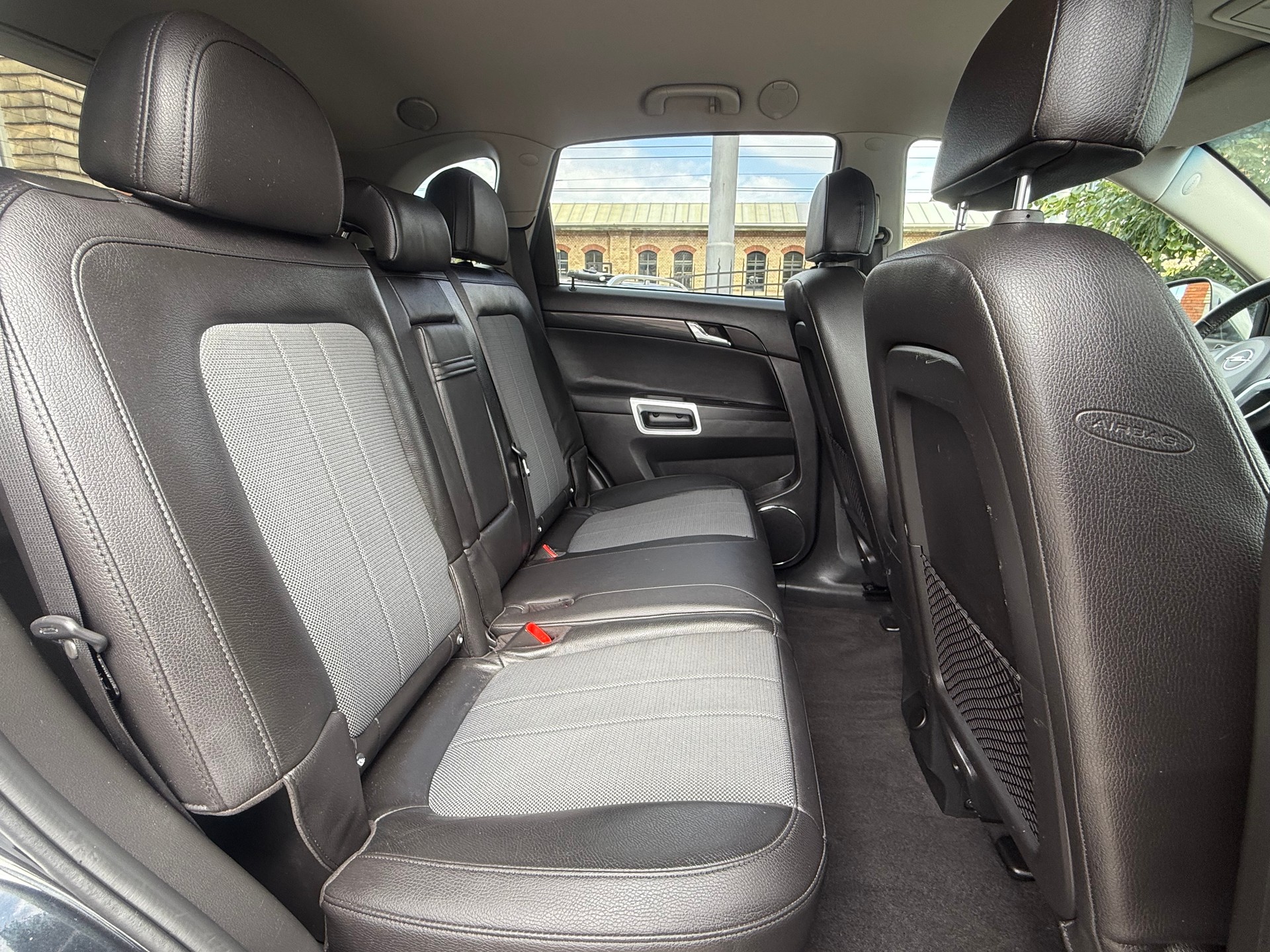 OPEL Antara 2.4 Cosmo 4WD-image-14
