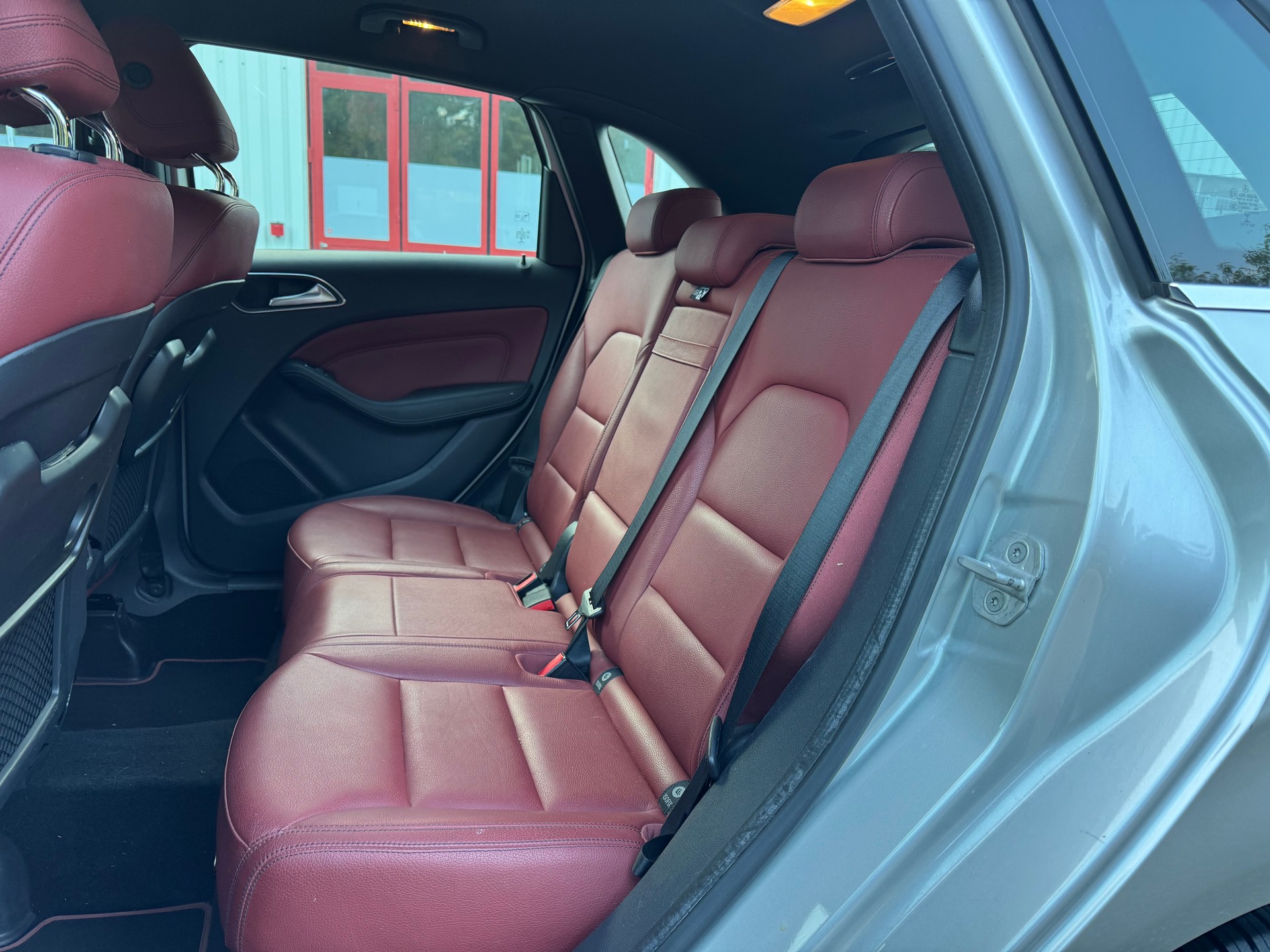 MERCEDES-BENZ B 250 Urban 4Matic 7G-DCT-image-7