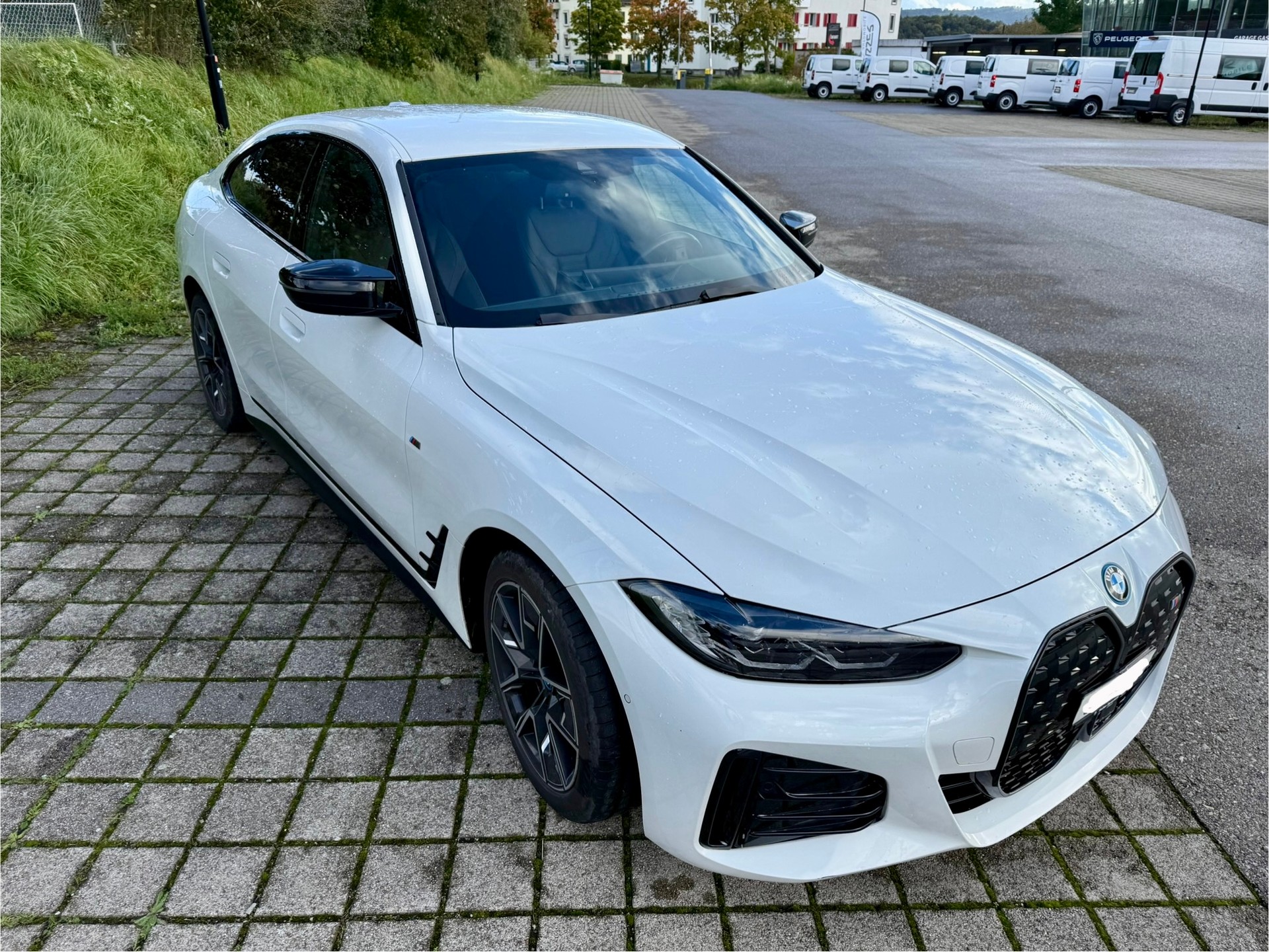 BMW i4 M50-image-2