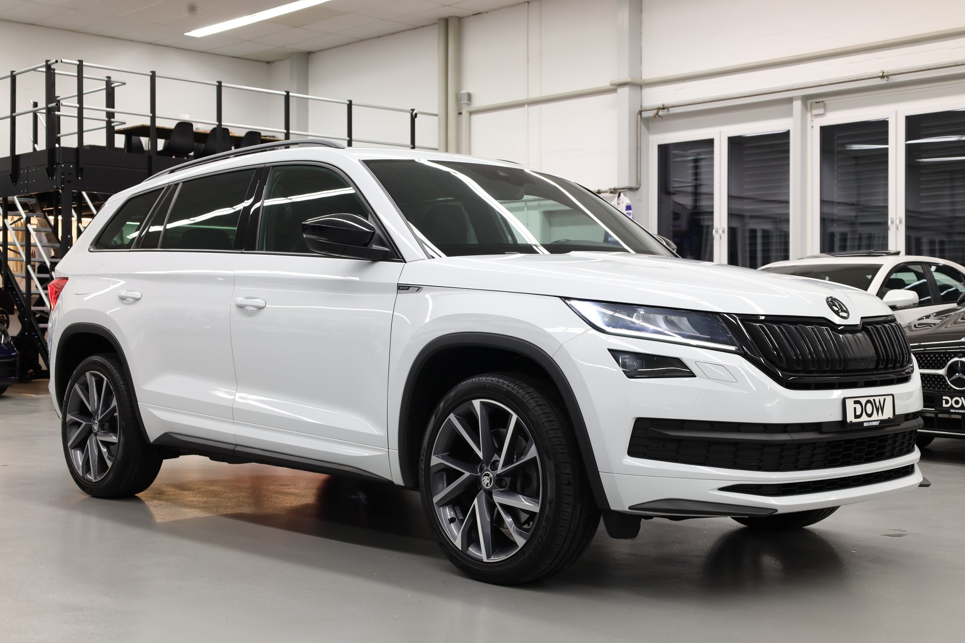 SKODA Kodiaq 2.0 TSI Sportline DSG-image-1