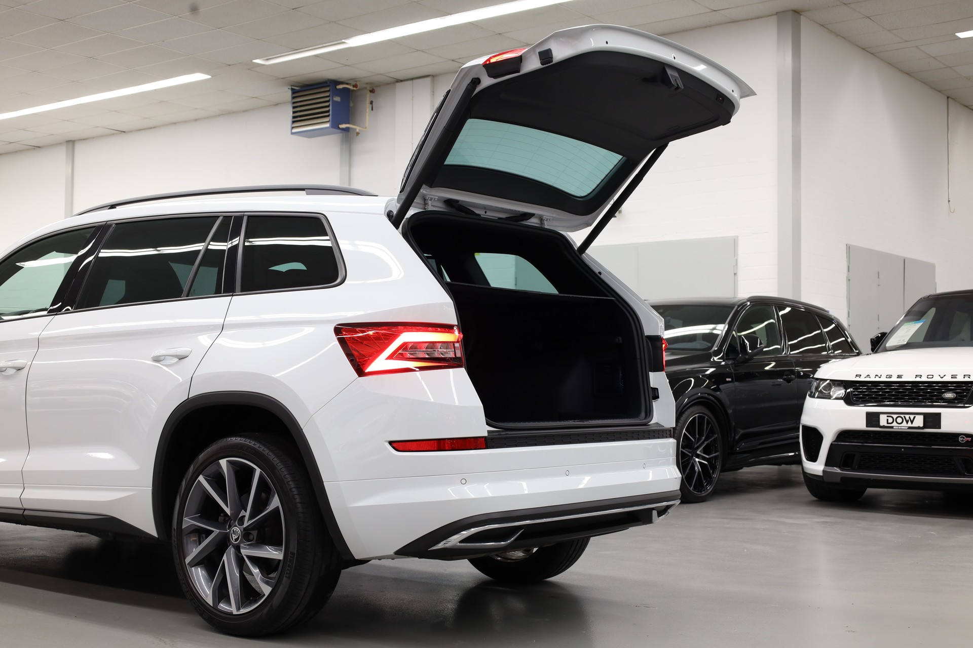 SKODA Kodiaq 2.0 TSI Sportline DSG-image-11