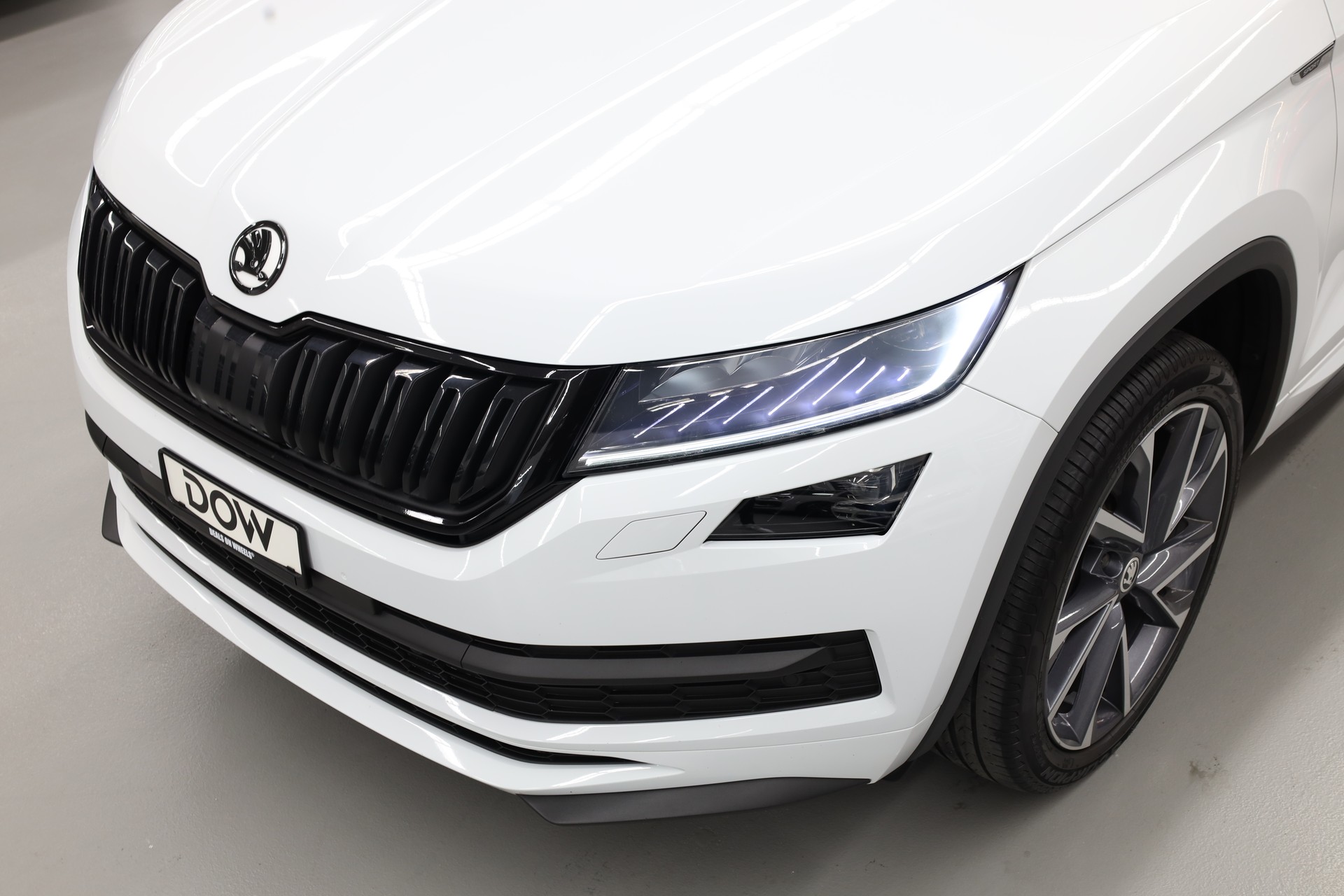 SKODA Kodiaq 2.0 TSI Sportline DSG-image-7