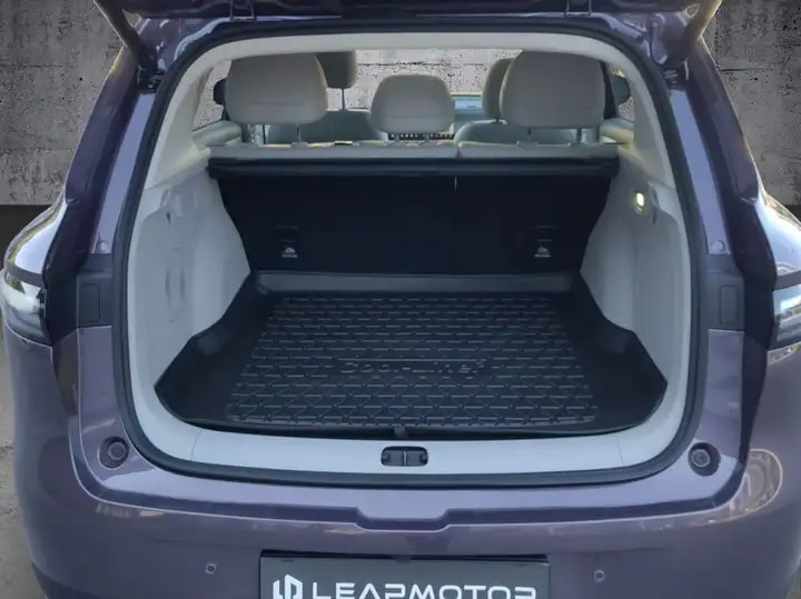 LEAPMOTOR B10 Design-image-9