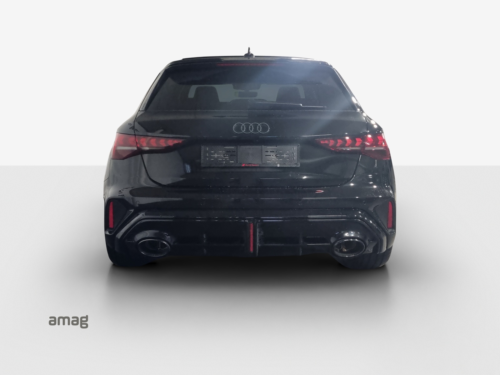 AUDI RS3 Sportback 2.5 TSI quattro S-tronic-image-3