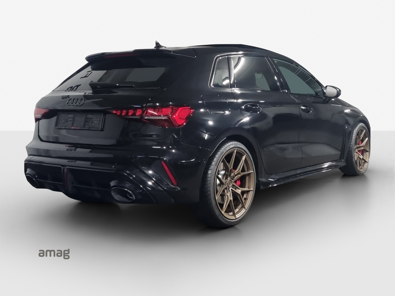 AUDI RS3 Sportback 2.5 TSI quattro S-tronic-image-4
