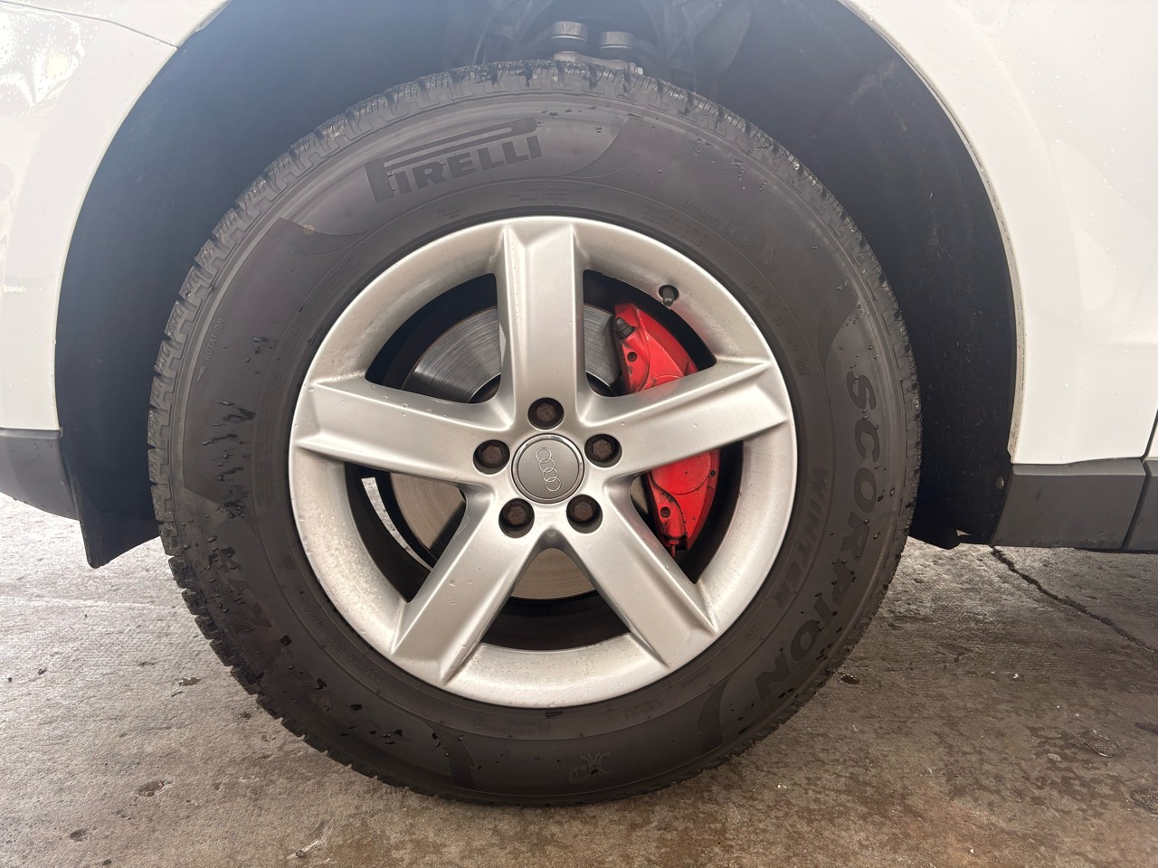 AUDI Q5 2.0 TDI quattro S-tronic-image-10