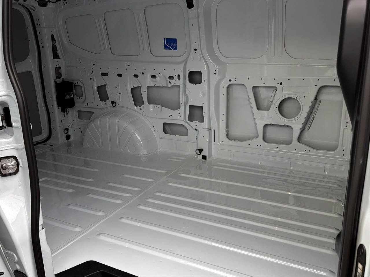 FORD E-Transit C Van 340 L2 Trend-image-9