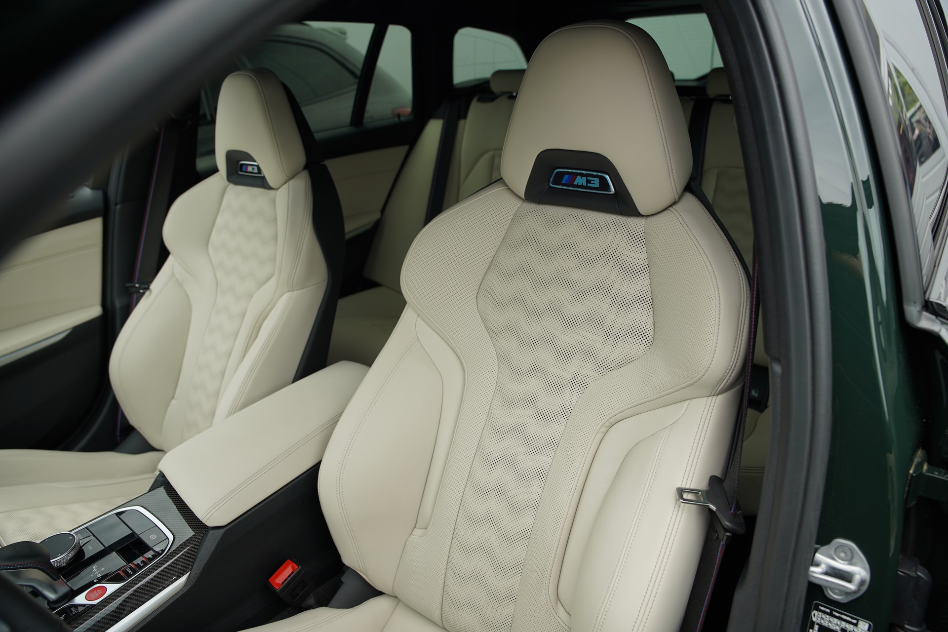 BMW M3 Touring xDrive Competition M LCI Brewster Green-image-9