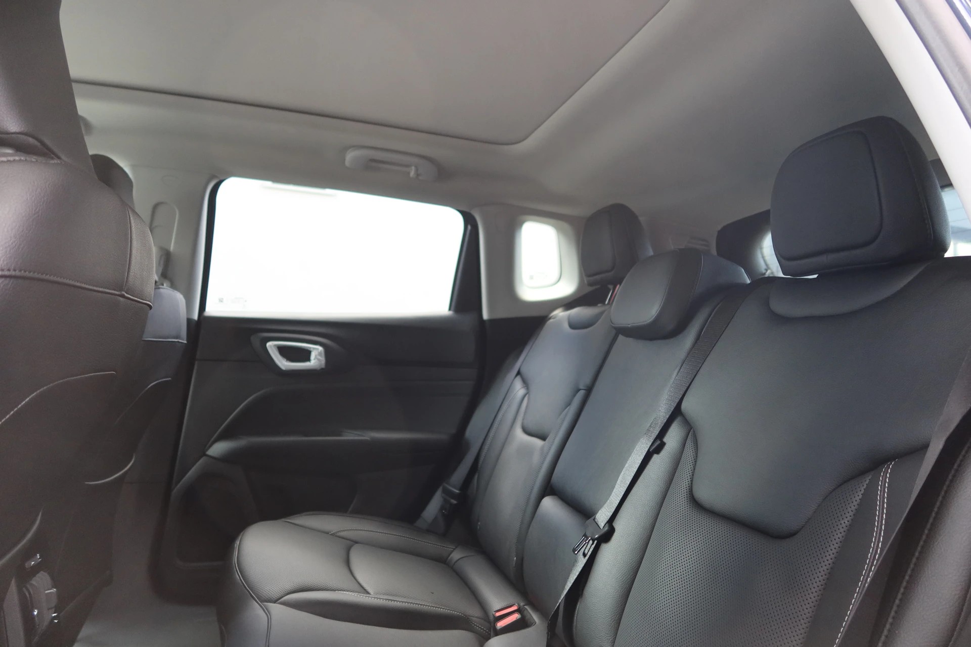 JEEP Compass 4x2 1.5 Summ. Sky-image-9