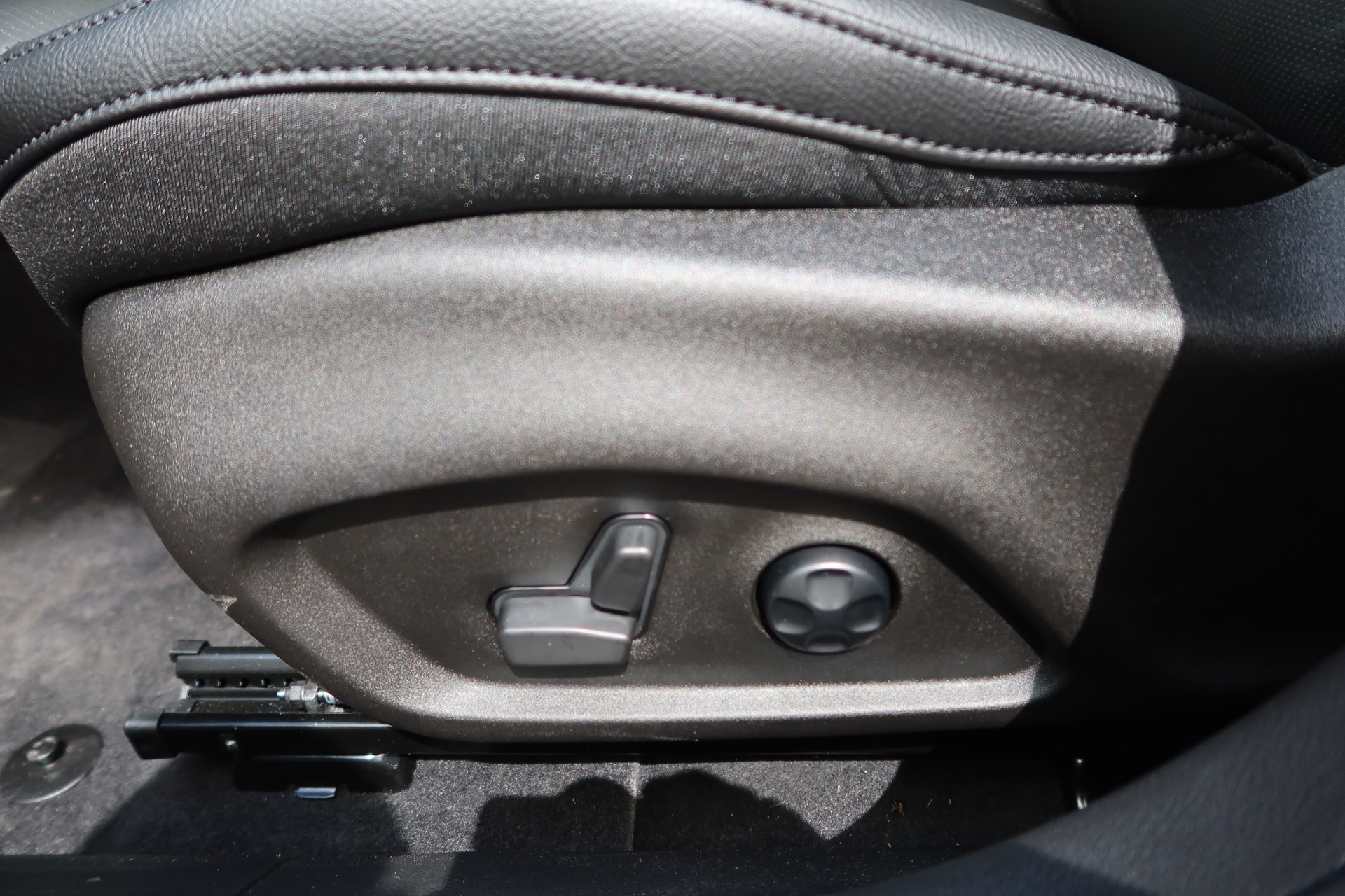 JEEP Compass 4x2 1.5 Summ. Sky-image-9