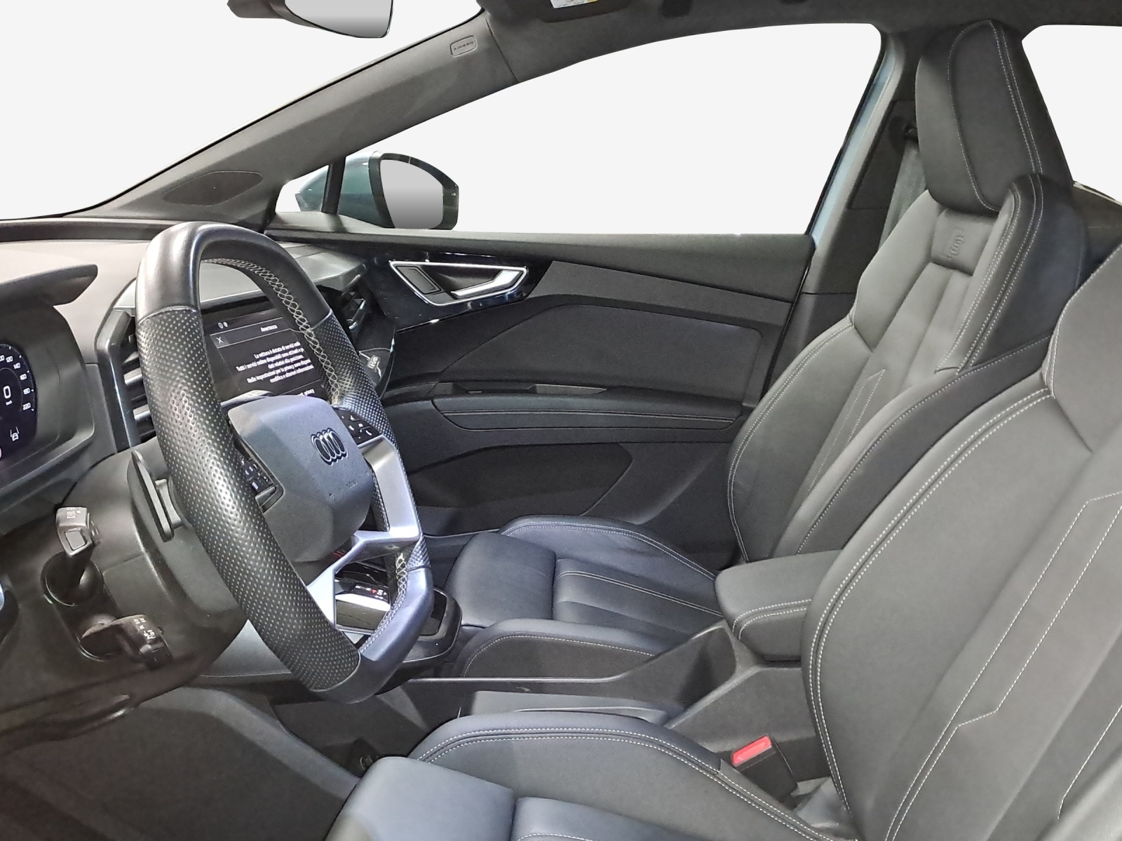 AUDI Q4 e-tron 50 quattro-image-8