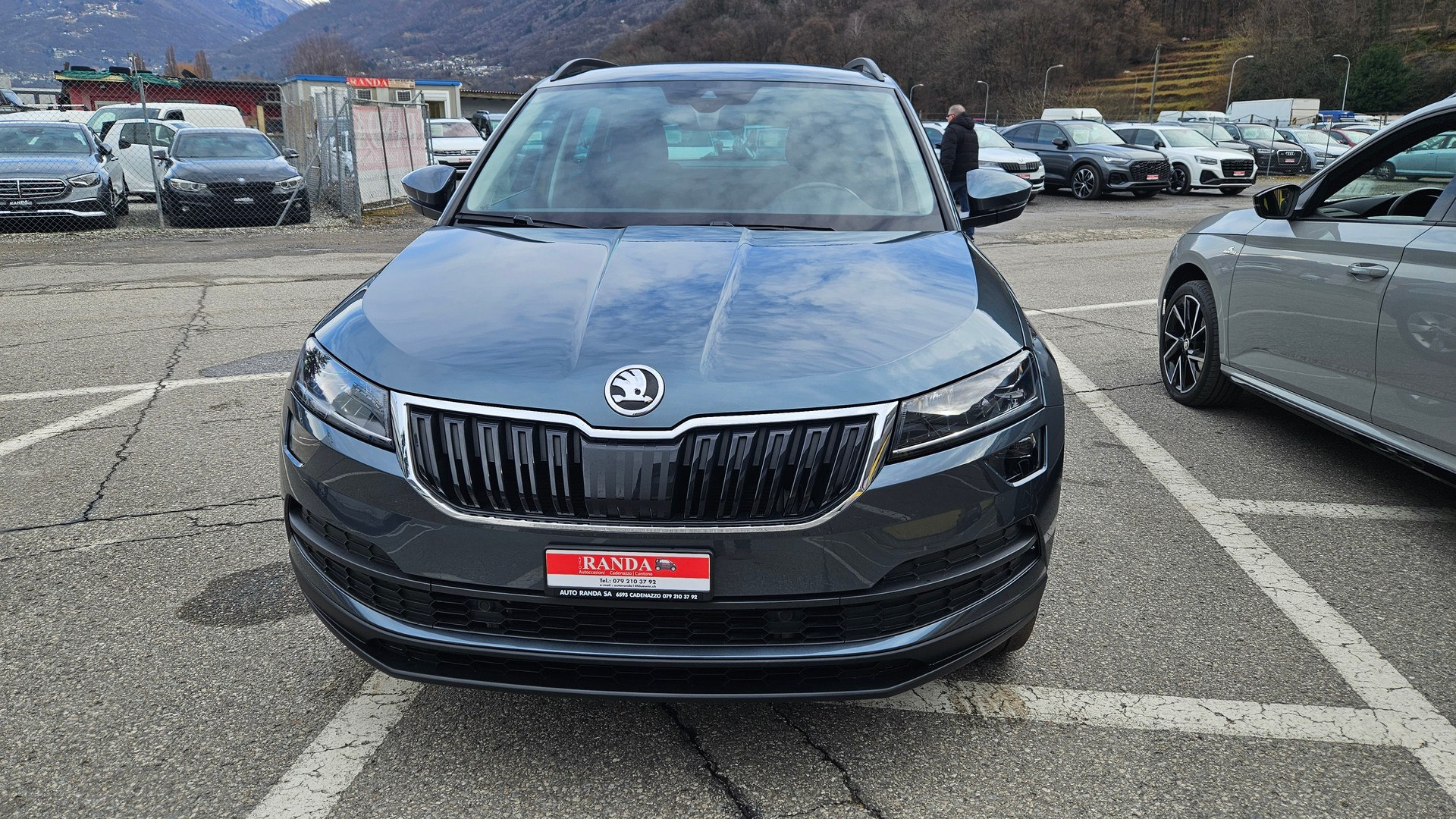 SKODA Karoq 2.0 TDI CR Ambition 4x4 DSG-image-0