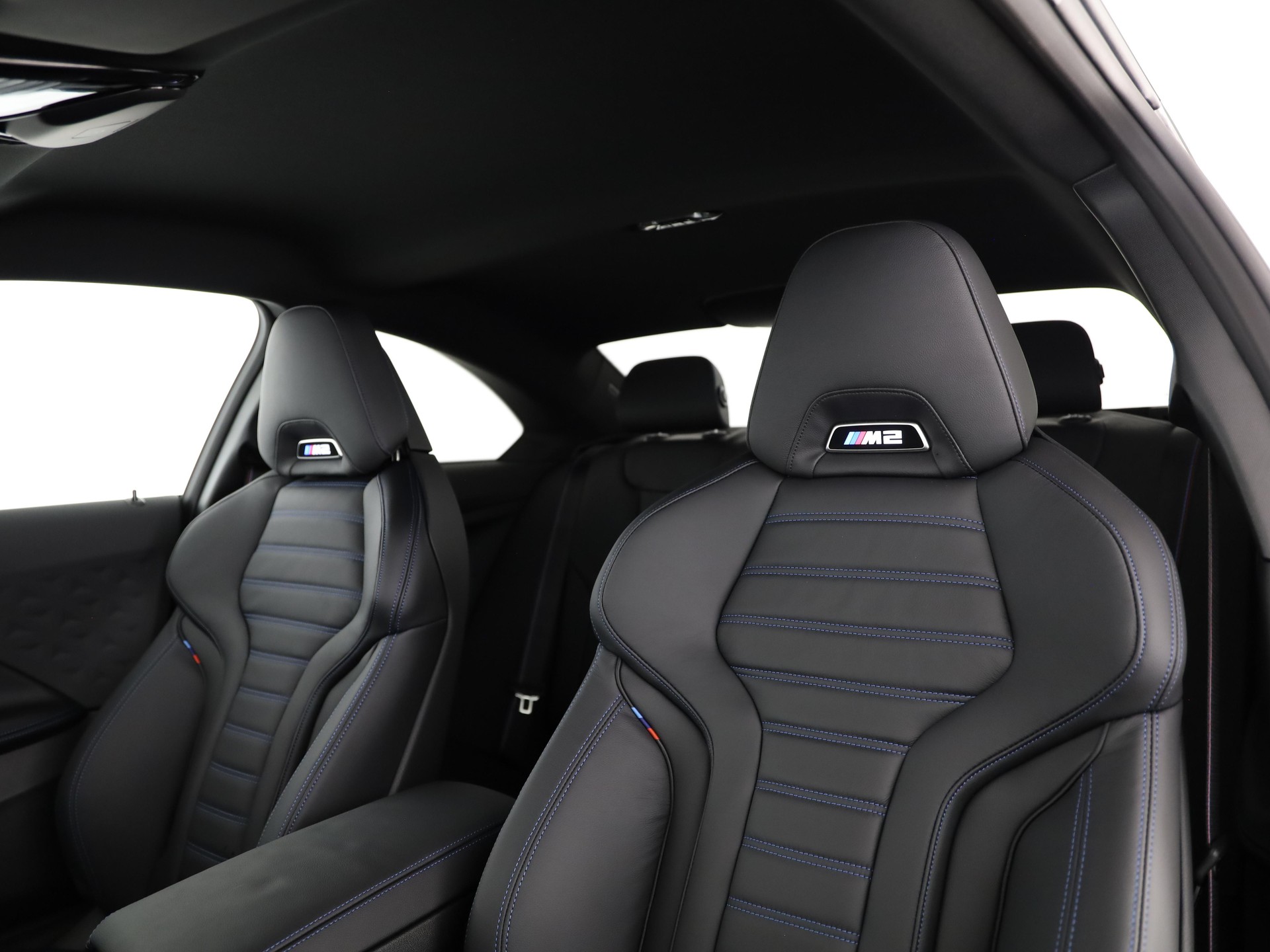 BMW M2 Coupé-image-19