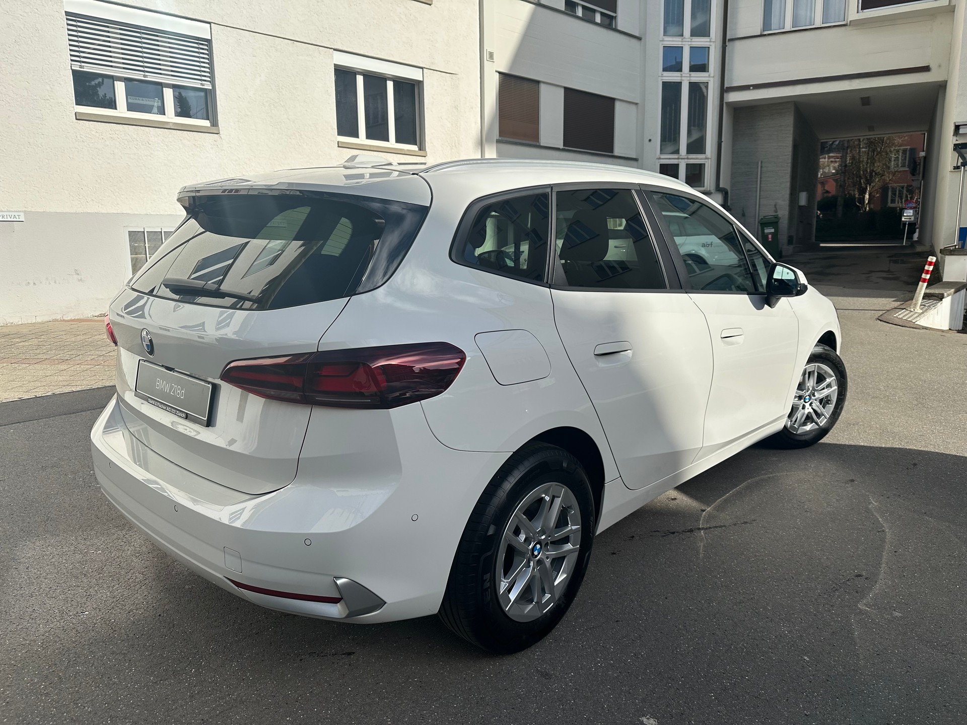 BMW 218d Active Tourer DKG-image-3