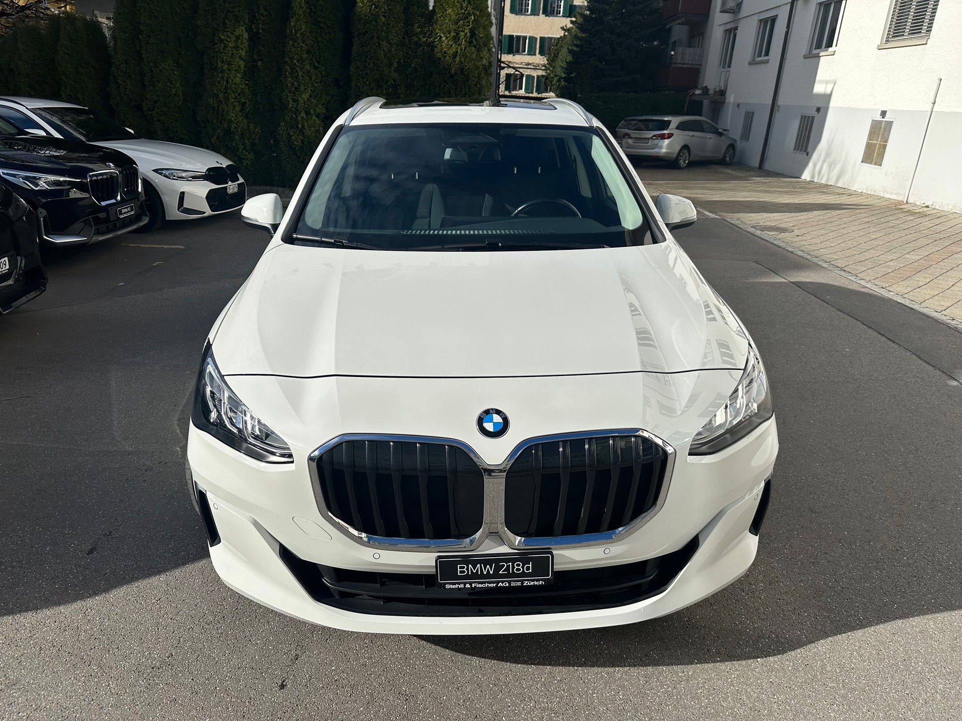 BMW 218d Active Tourer DKG-image-2