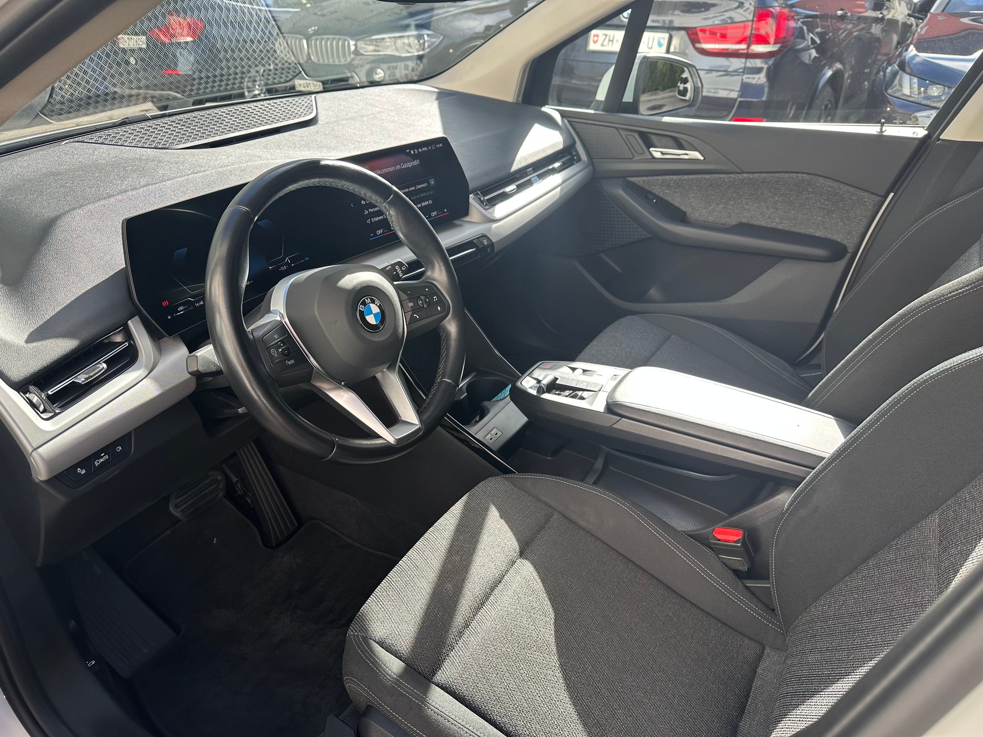 BMW 218d Active Tourer DKG-image-5