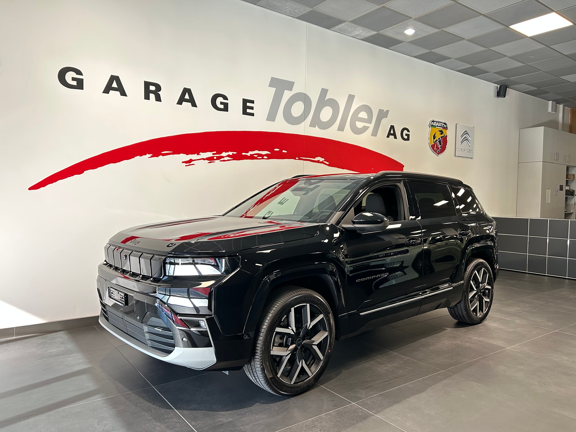 JEEP Compass Elektro 74kWh First Edition-image-0