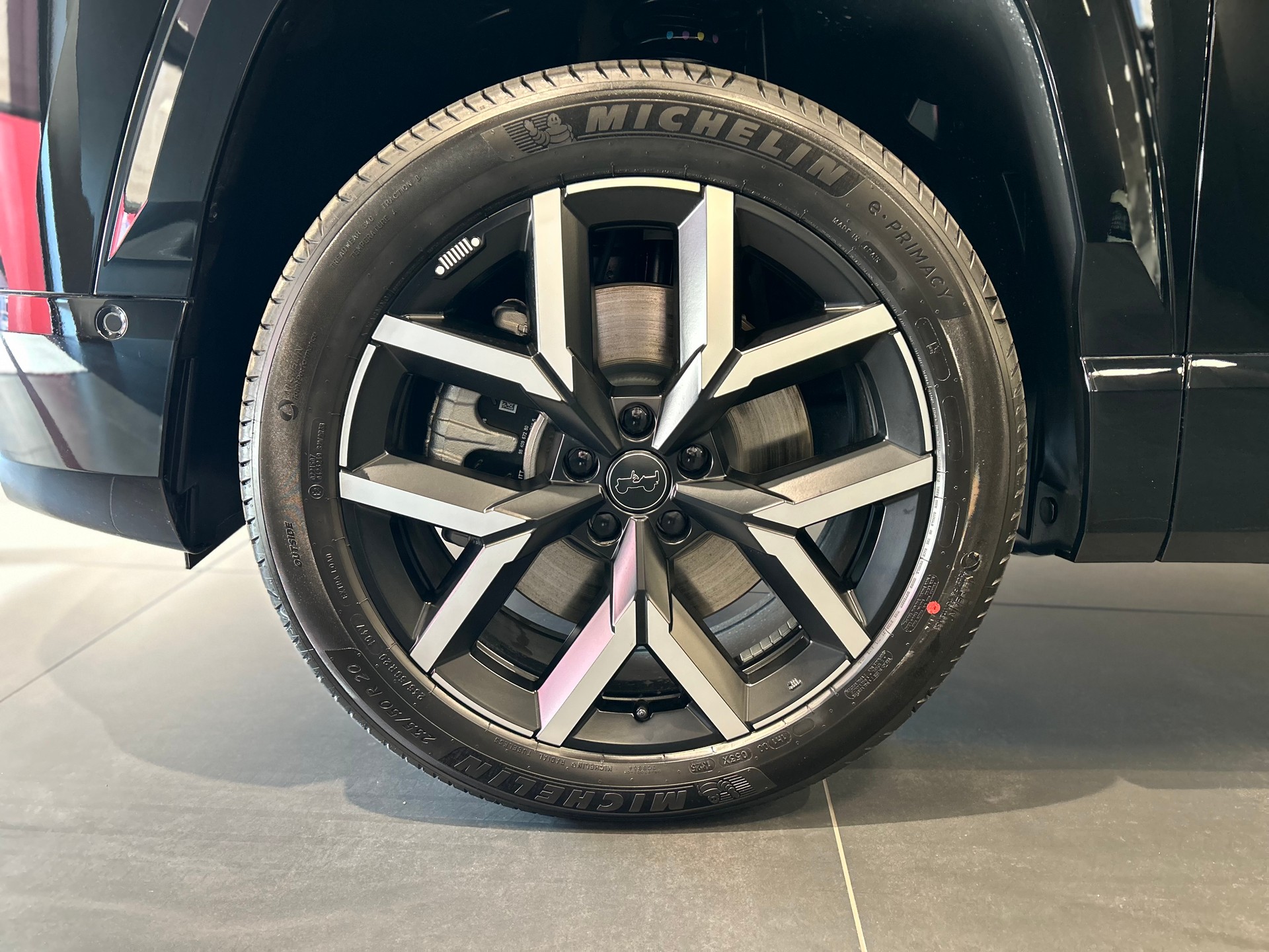 JEEP Compass Elektro 74kWh First Edition-image-20