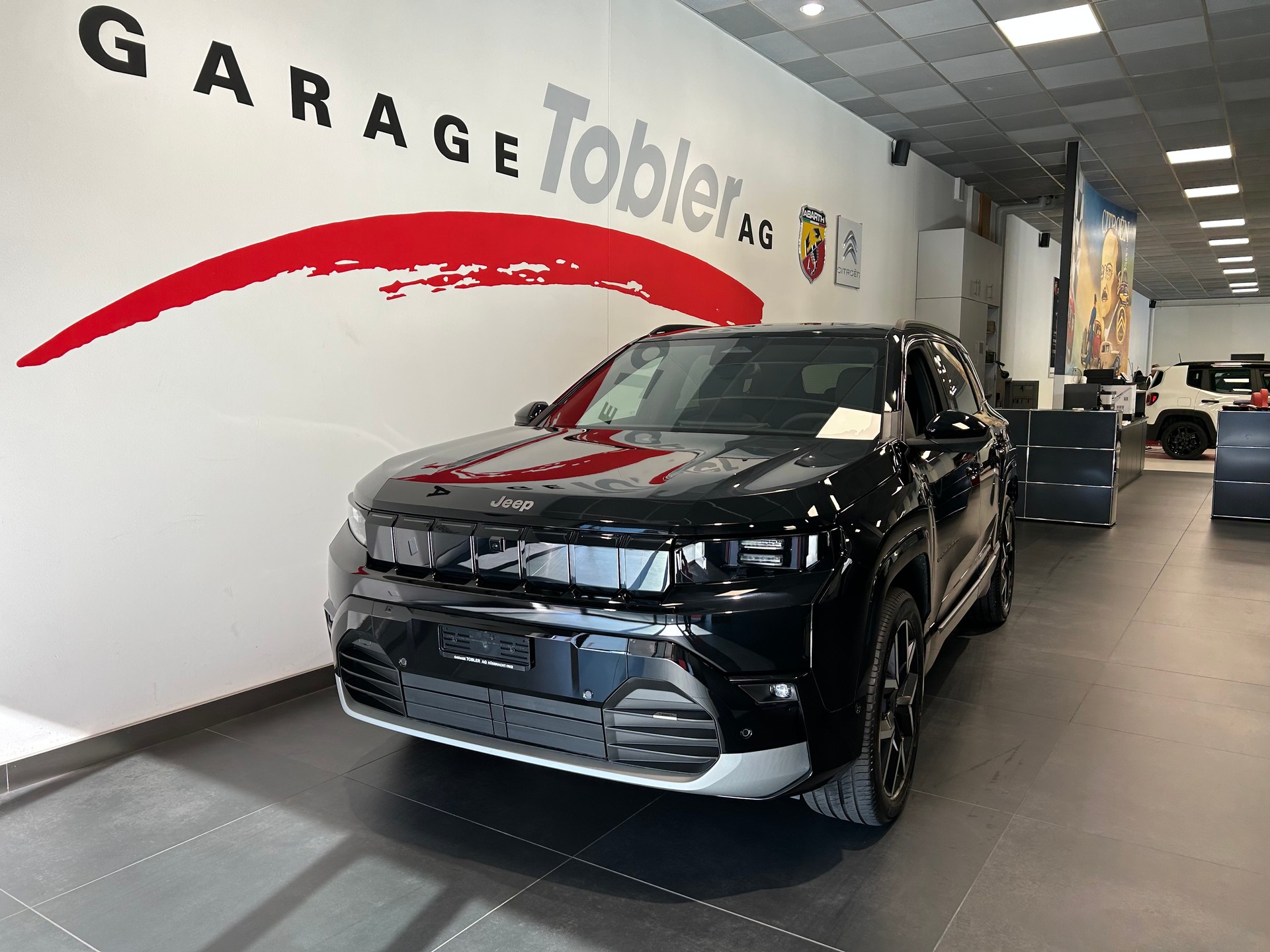 JEEP Compass Elektro 74kWh First Edition-image-2