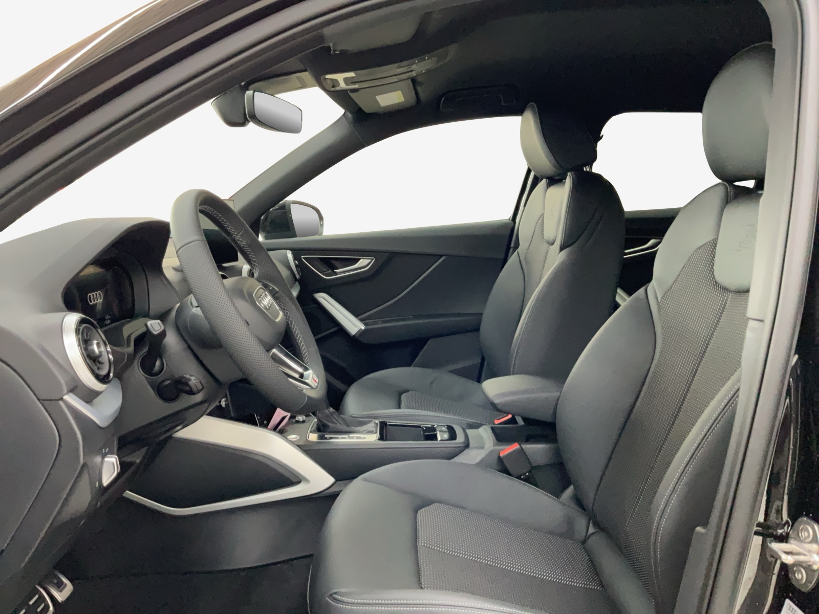 AUDI Q2 35 TFSI advanced S-tronic-image-7