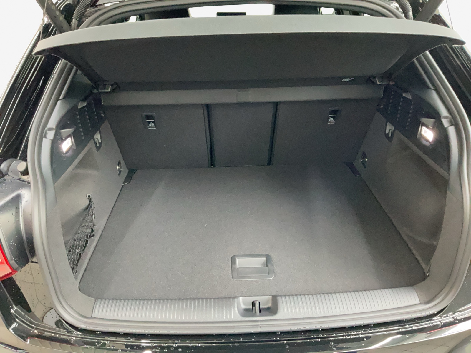 AUDI Q2 35 TFSI advanced S-tronic-image-12