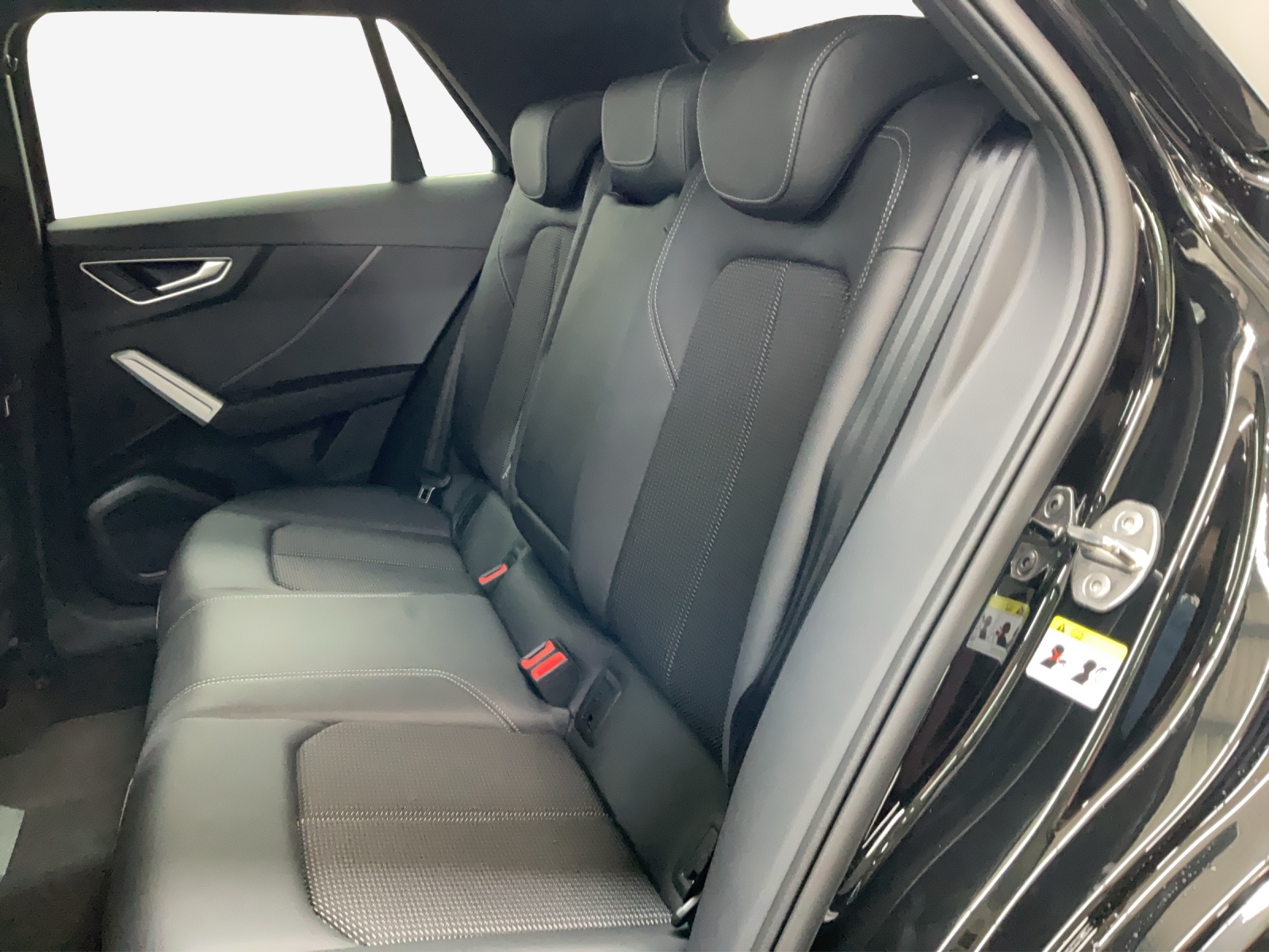 AUDI Q2 35 TFSI advanced S-tronic-image-11