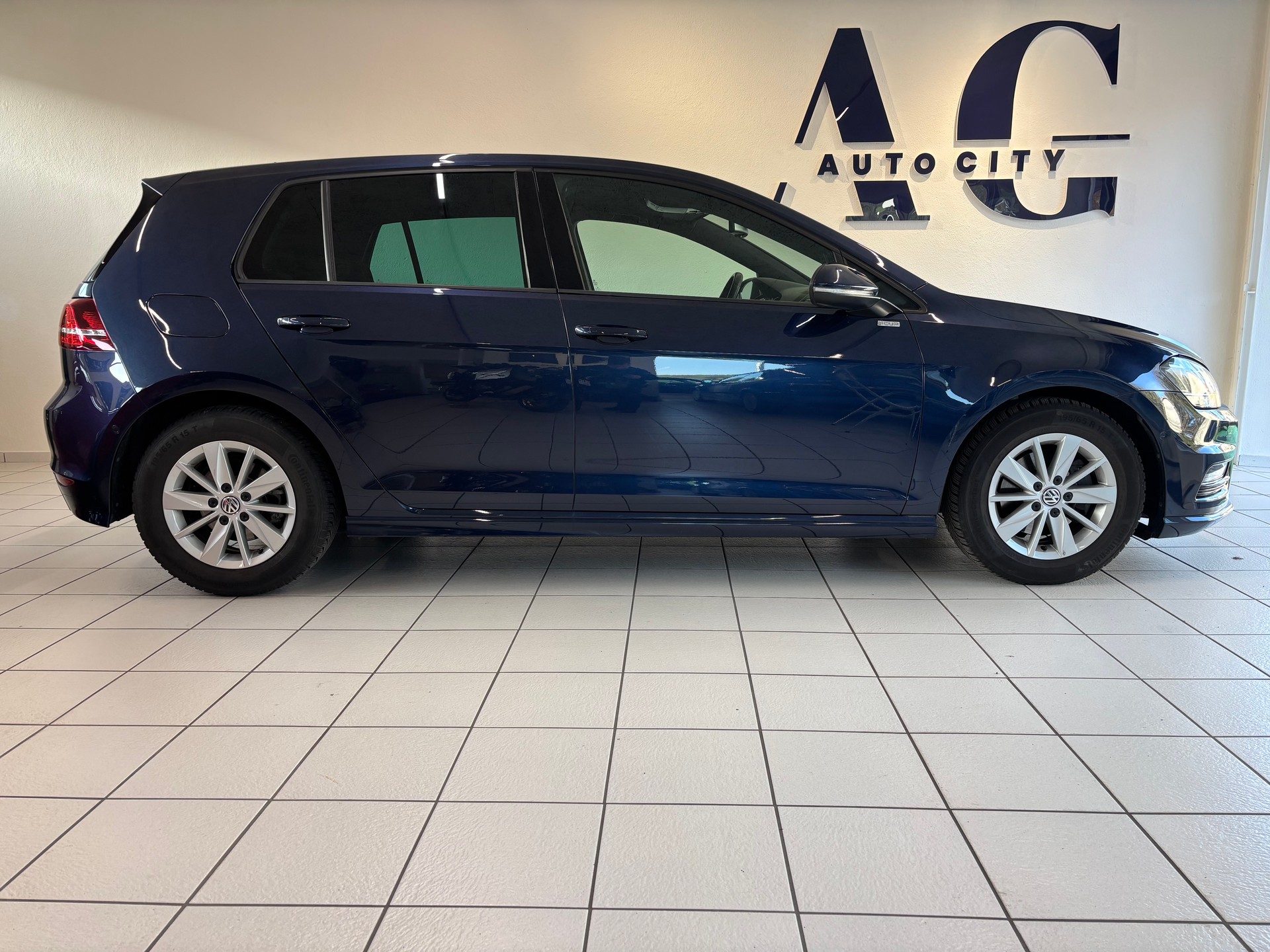 VW Golf 1.4 TSI Cup R-Line-image-2