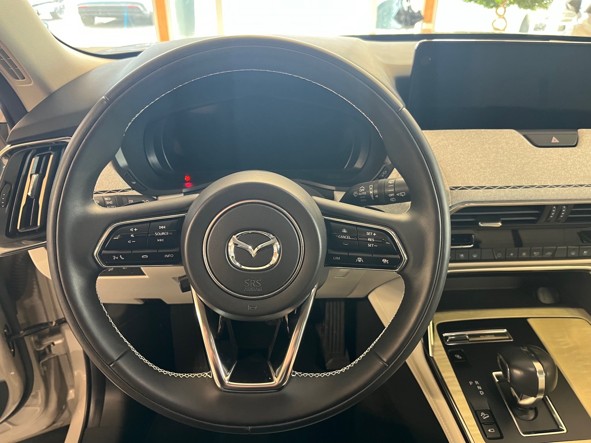 MAZDA CX-60 e-Skyactiv PHEV 327 AWD Takumi-image-12