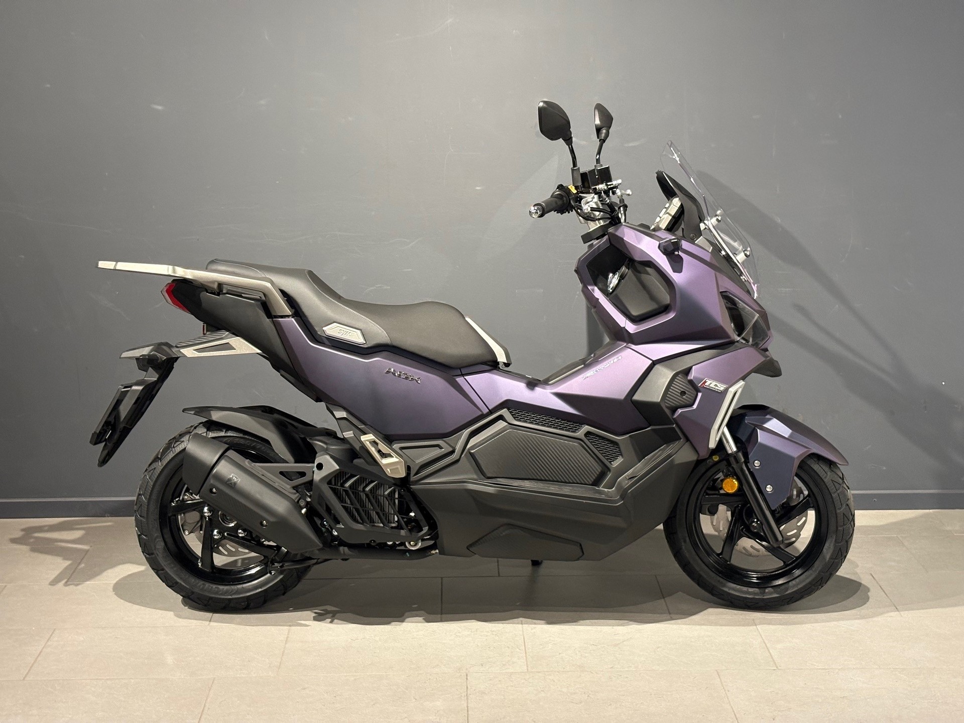 SYM ADX 125