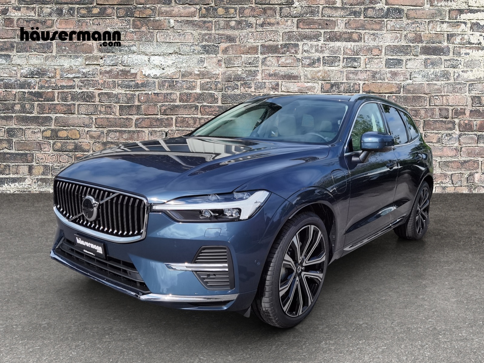VOLVO XC60 2.0 T8 TE Ultra Bright eAWD-image-0