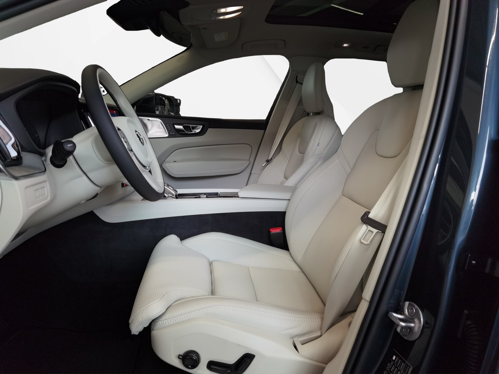 VOLVO XC60 2.0 T8 TE Ultra Bright eAWD-image-3