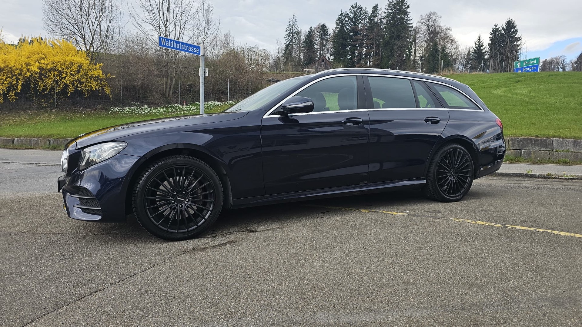 MERCEDES-BENZ E 250 AMG Line 9G-Tronic-image-1