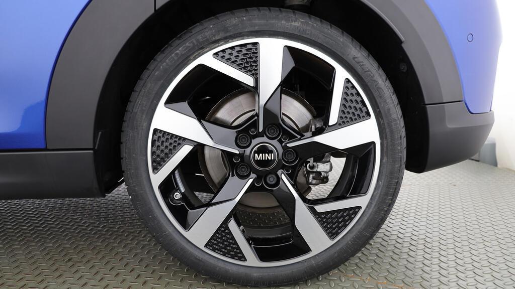 MINI Cooper 5 door C-image-8