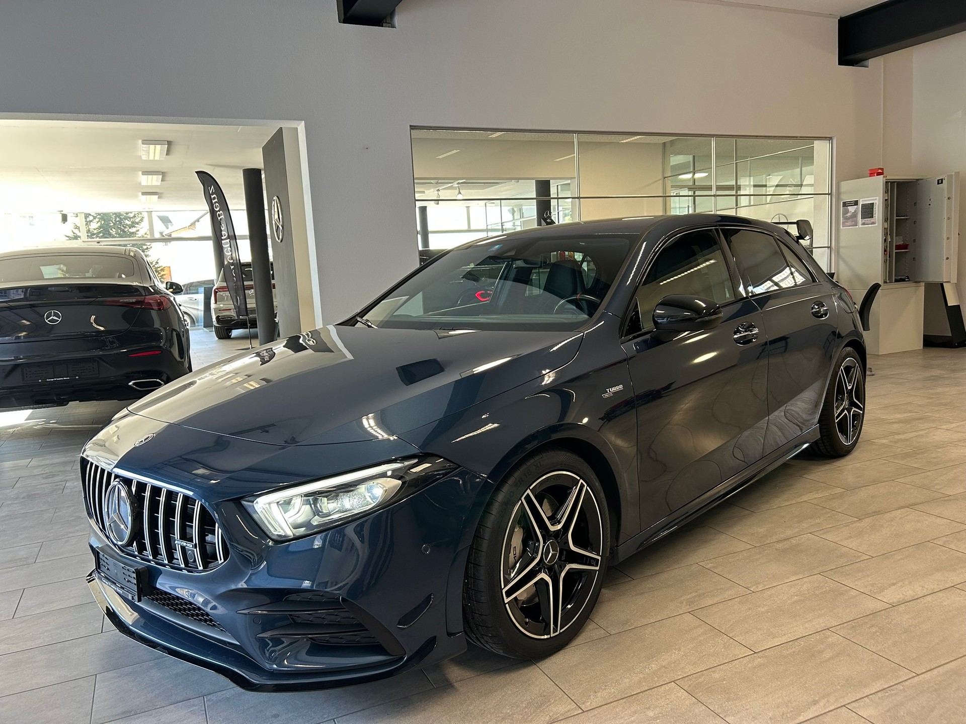 MERCEDES-BENZ A 35 AMG 4Matic Speedshift-image-0