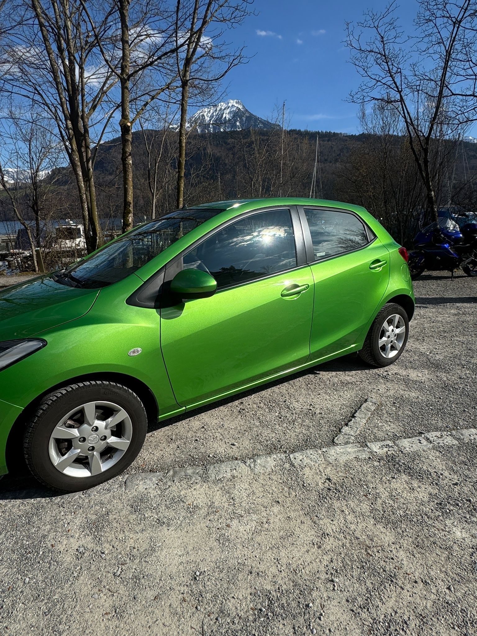 MAZDA 2-image-2