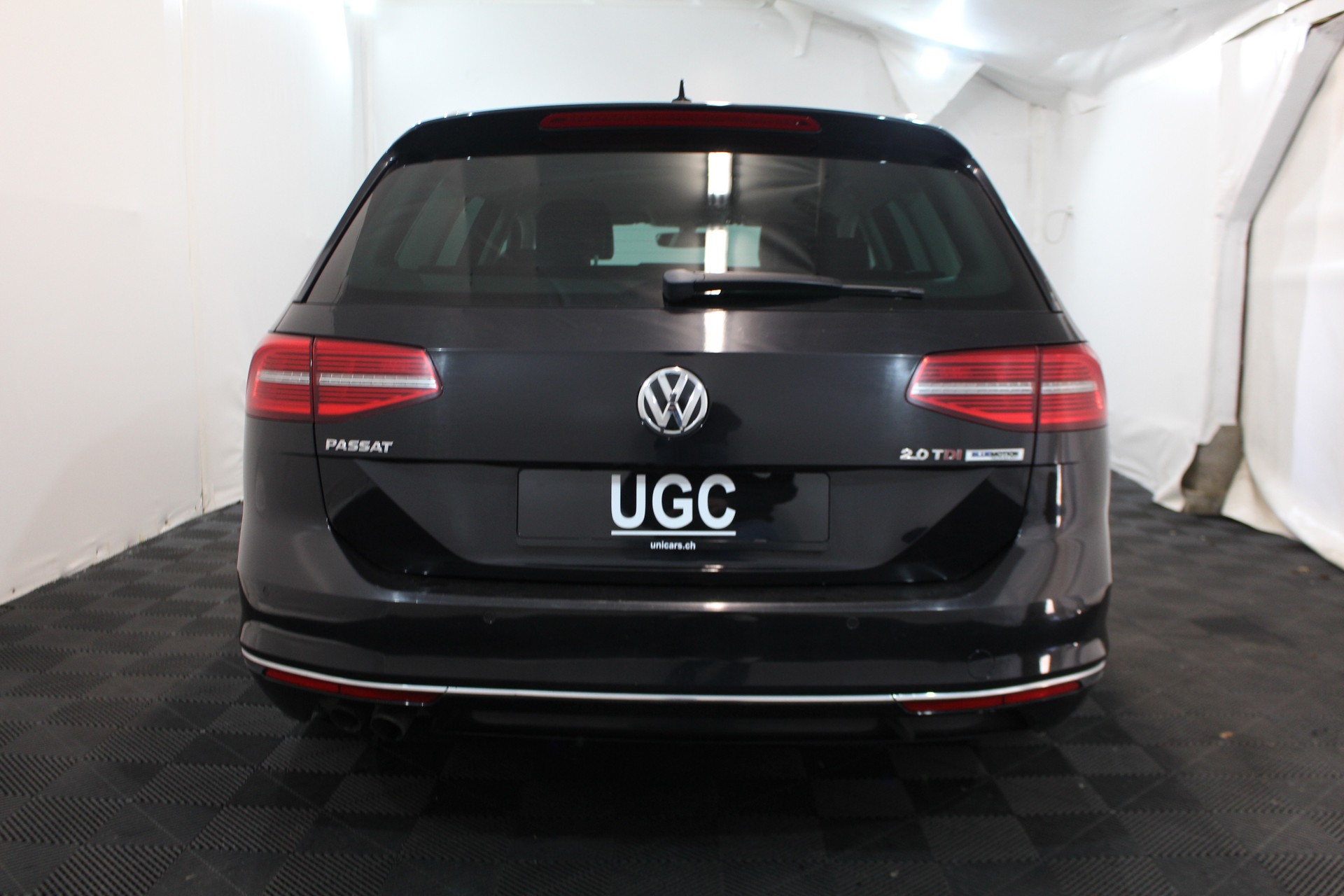VW Passat Variant 2.0 TDI 190 SCR Highline DSG-image-4