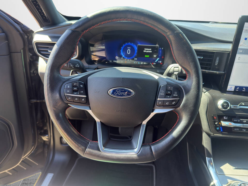 FORD Explorer 3.0 V6 Plug-in Hybrid ST-Line-image-9