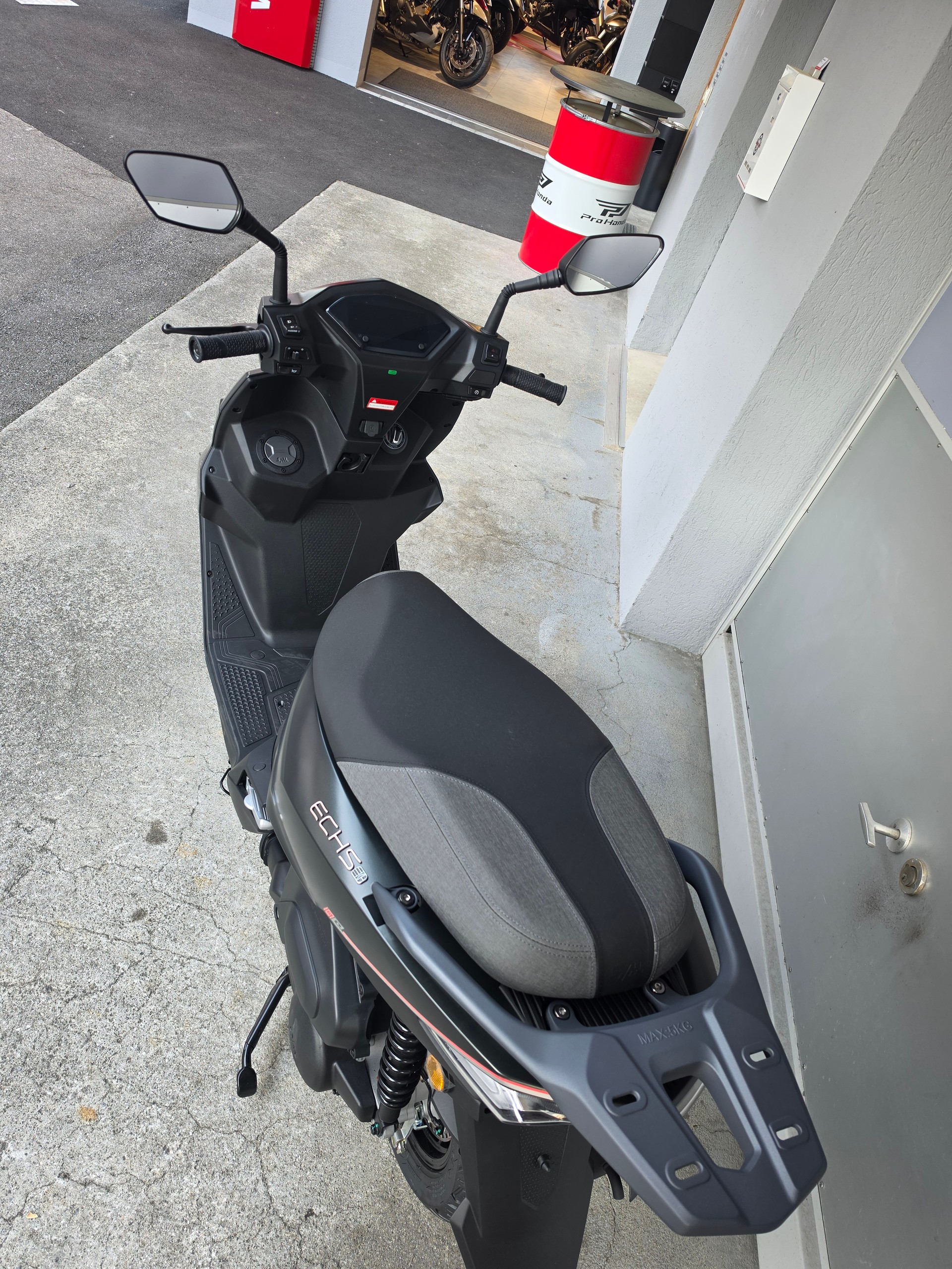 SYM ECHS 125-showroom-element-2