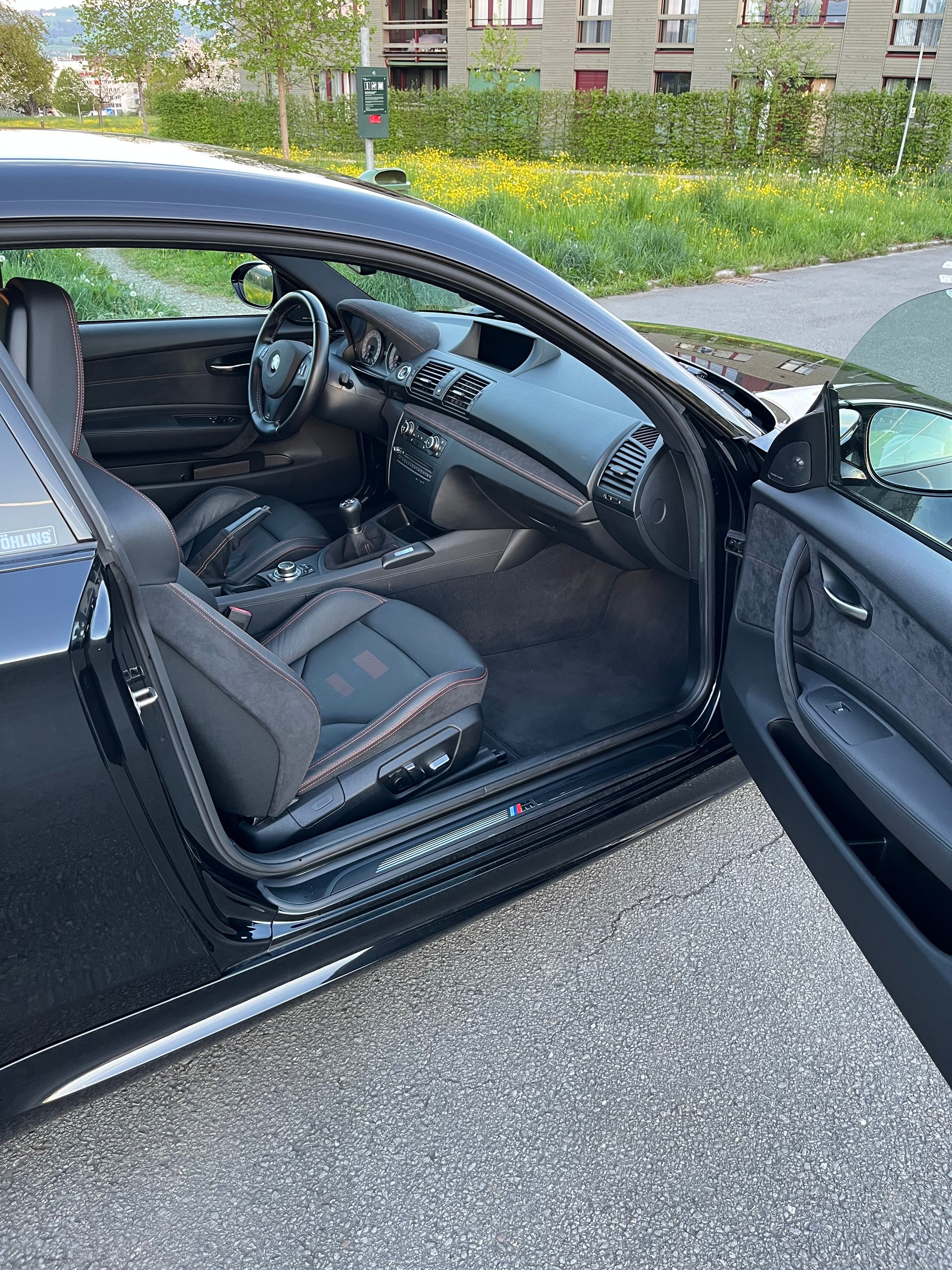 BMW 1er M Coupé-image-9