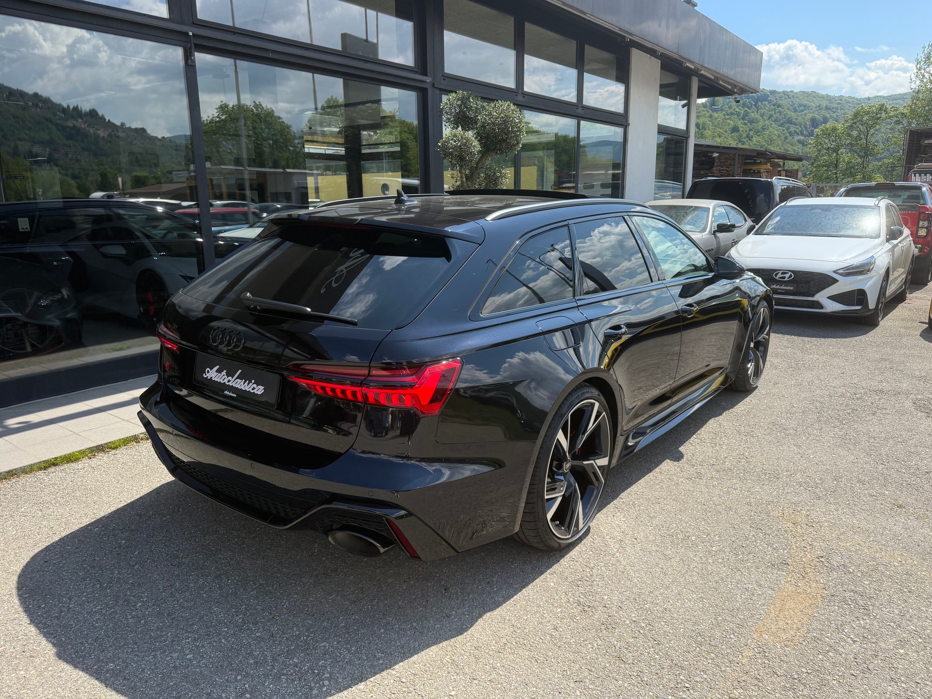 AUDI RS6 Avant 4.0 TFSI V8 Performance quattro-image-7