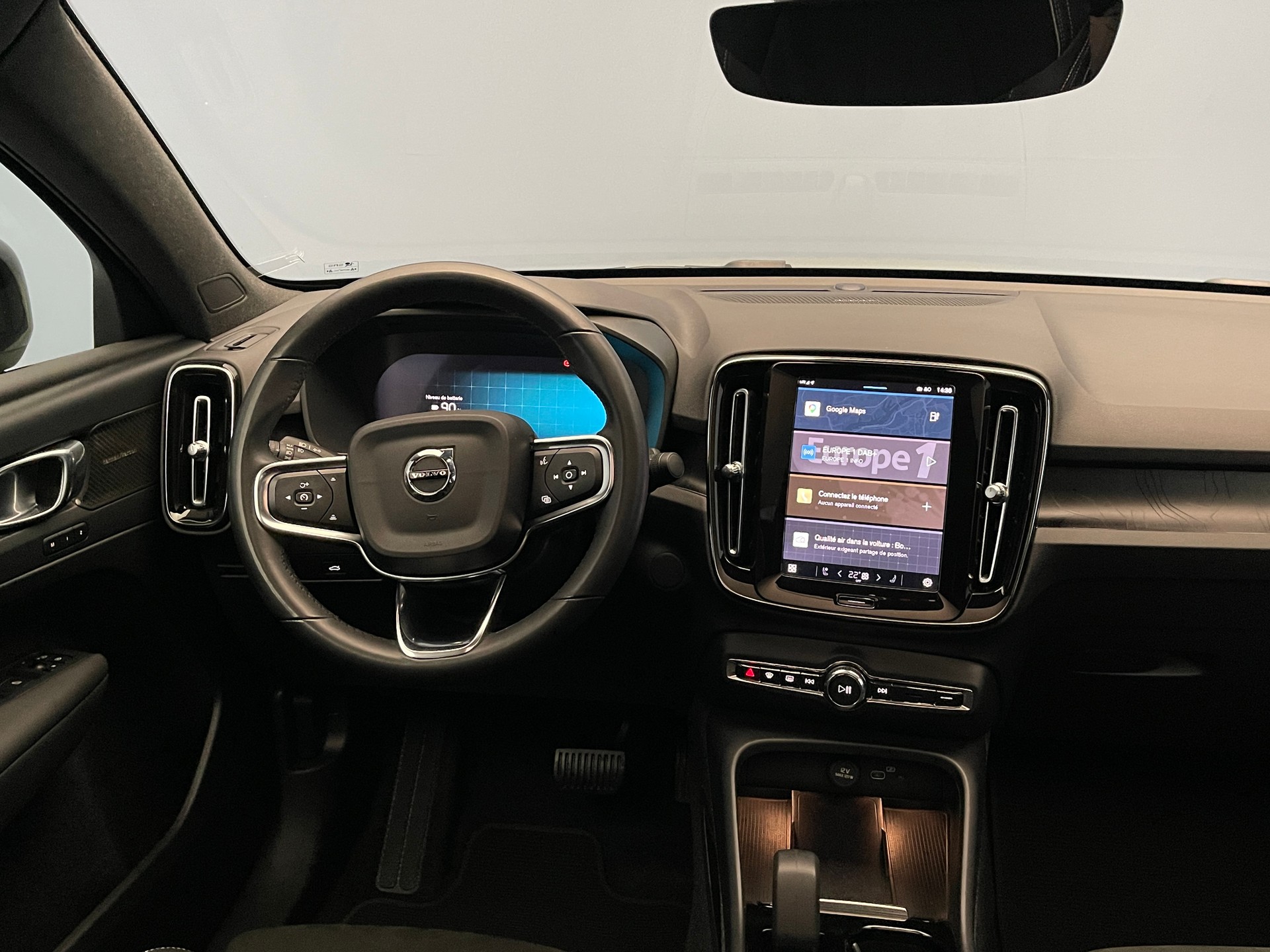 VOLVO C40 P8 Twin Recharge Ultimate AWD-image-12