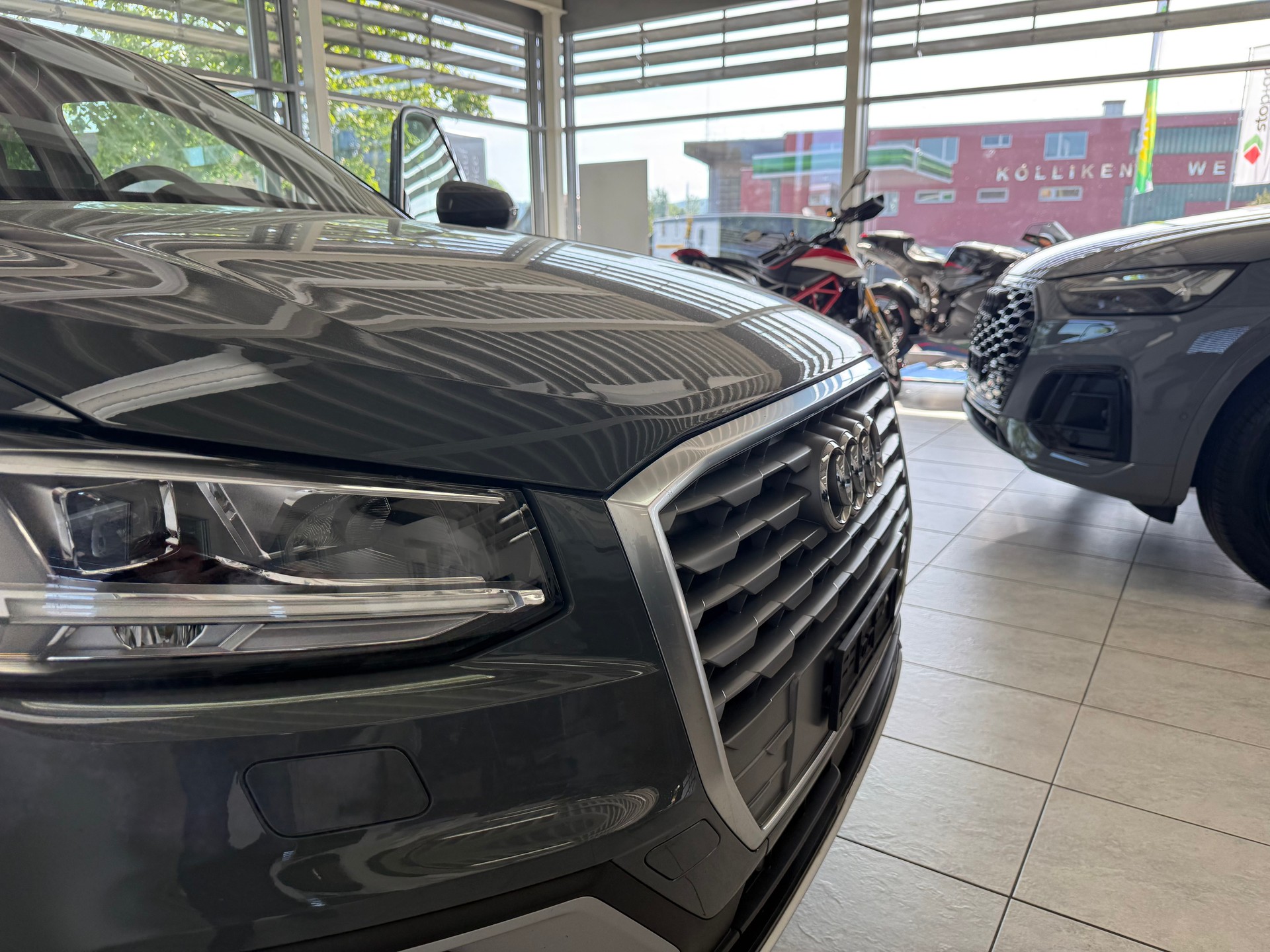 AUDI Q2 1.4 TFSI sport S-tronic, 8-fach bereift-image-27